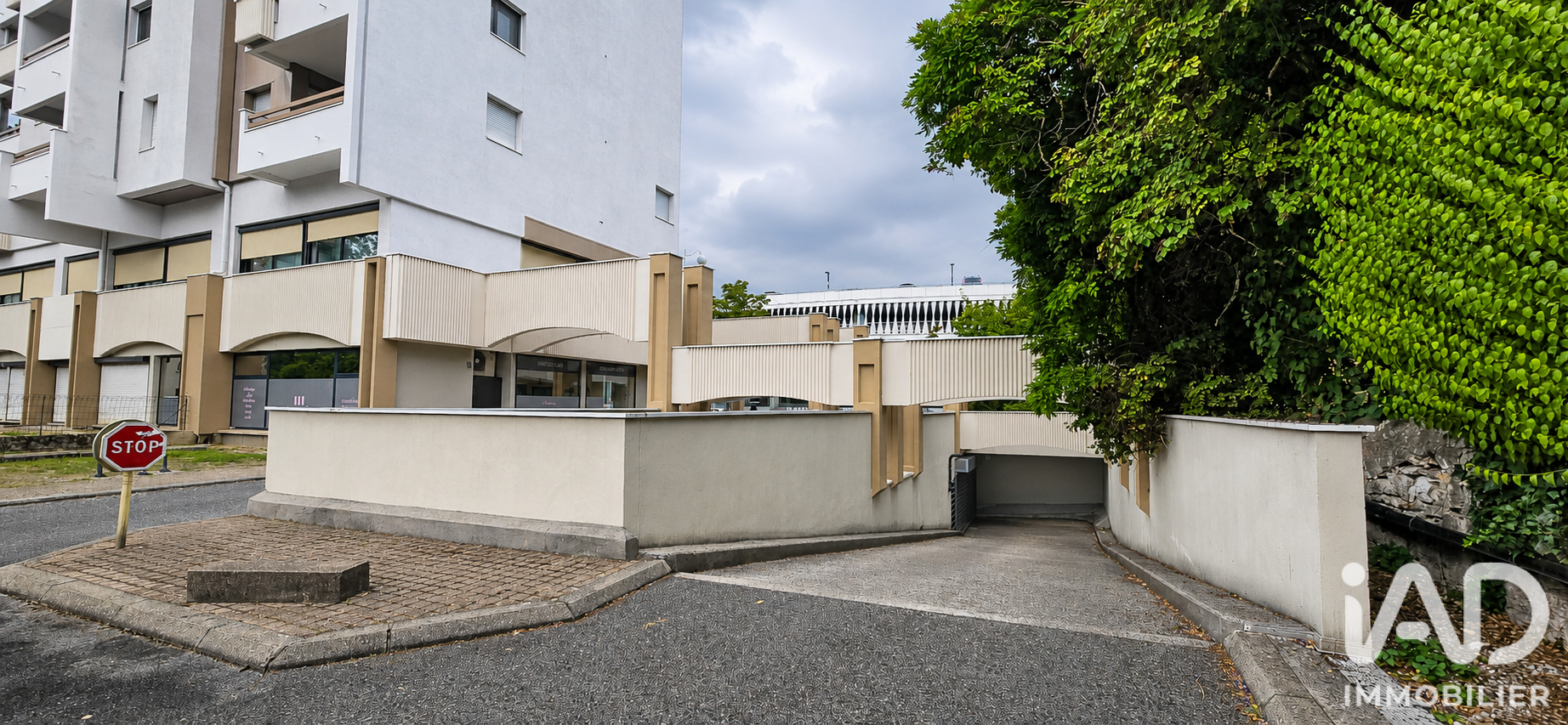 Vente Garage 19 m²