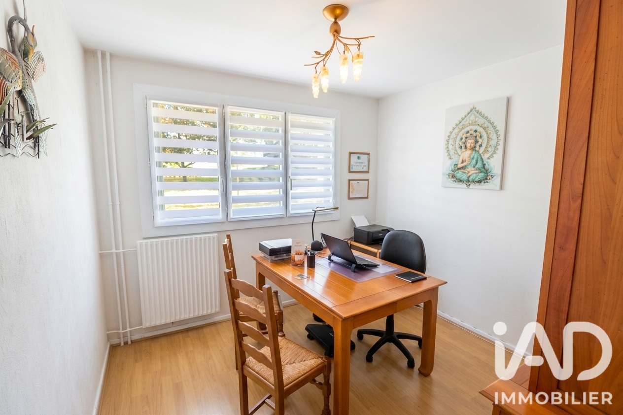 Vente appartement à Cournon-d'Auvergne (63800) : appartement 6 pièces 117 m² - 2092826 — 16