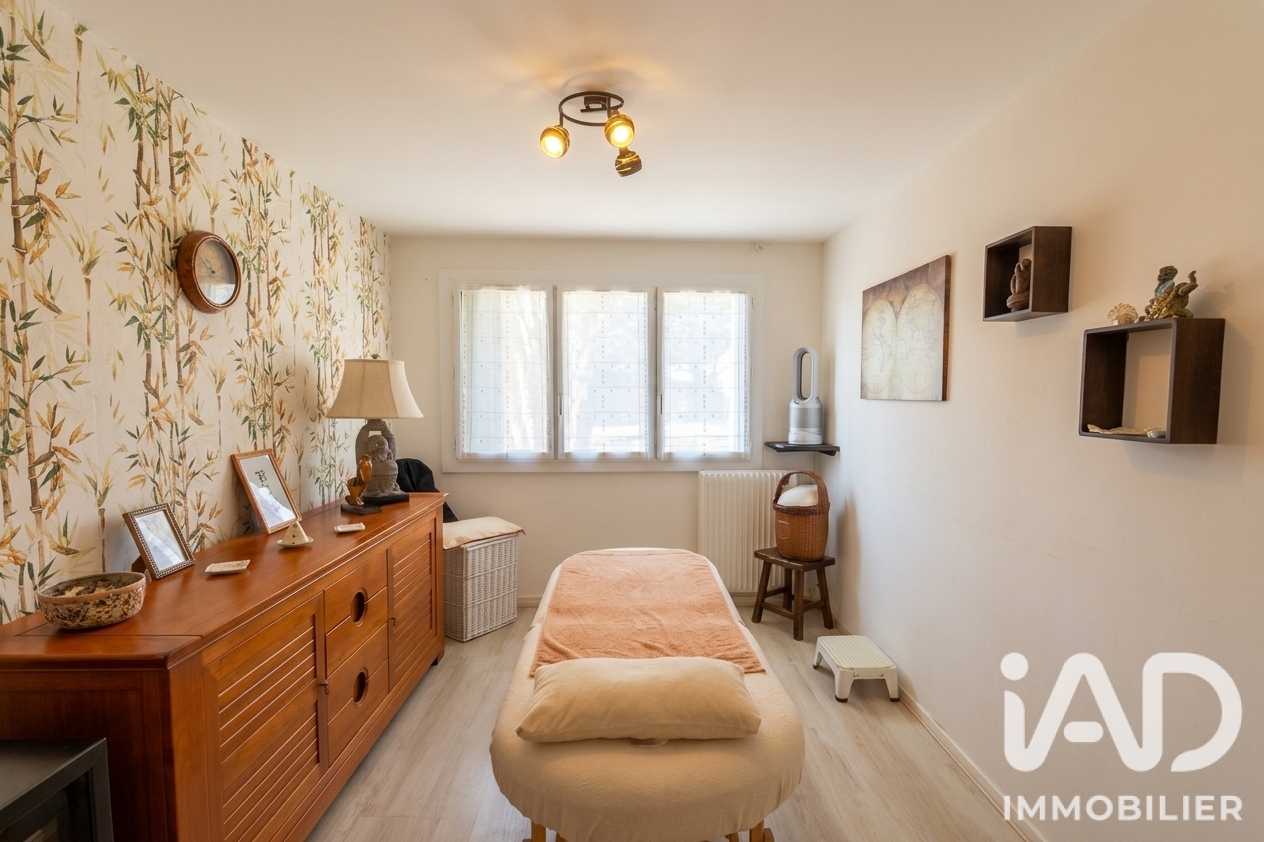 Vente appartement à Cournon-d'Auvergne (63800) : appartement 6 pièces 117 m² - 2092826 — 13