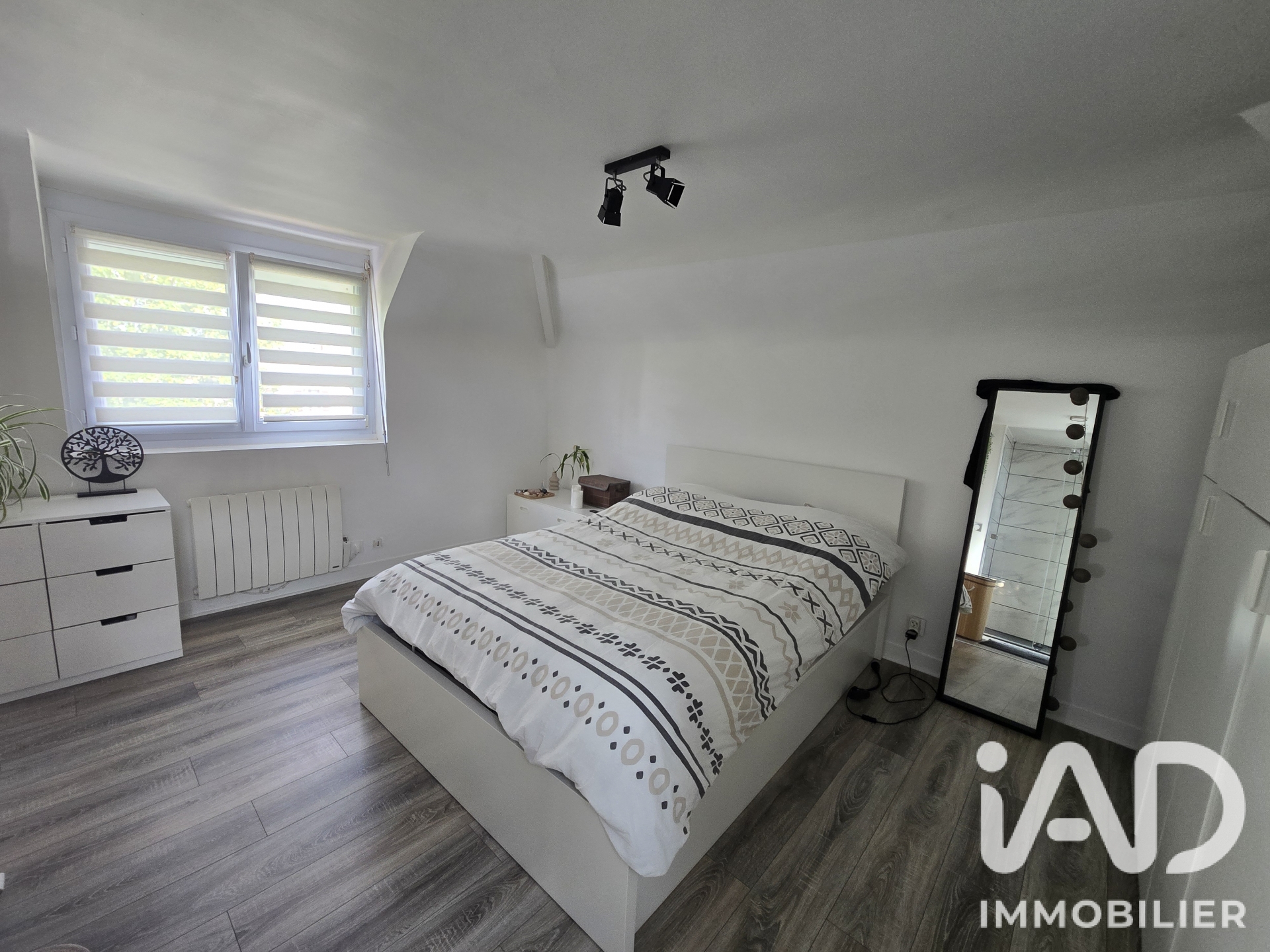 Vente appartement à Les Mureaux (78130) : loft 2 pièces 67 m² - 2093416 — 11
