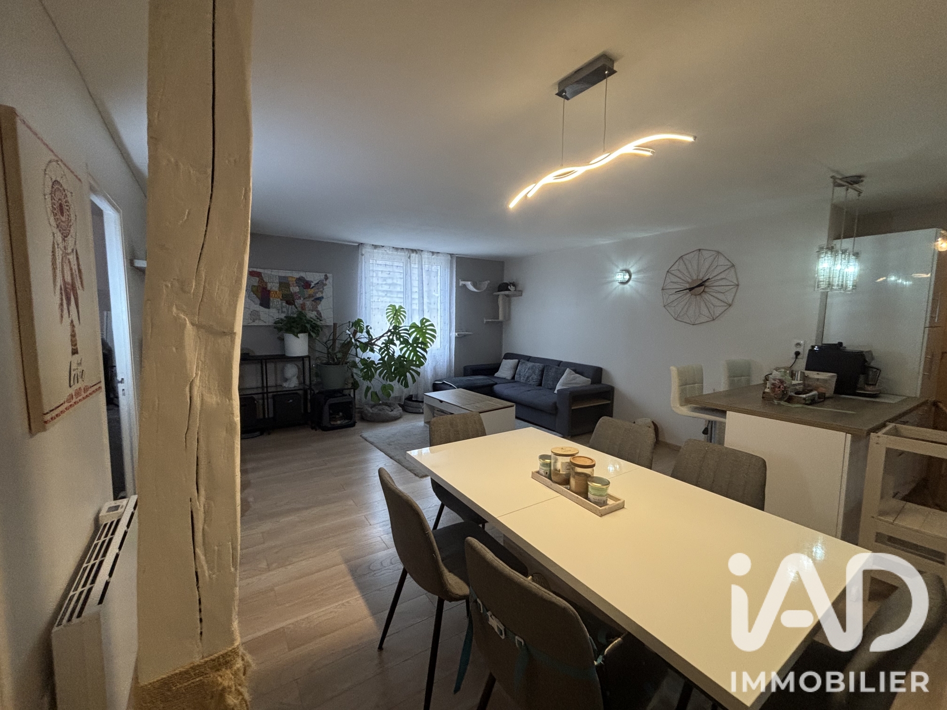 Vente appartement à Châlons-en-Champagne (51000) : appartement 5 pièces 100 m² - 2093373 — 10