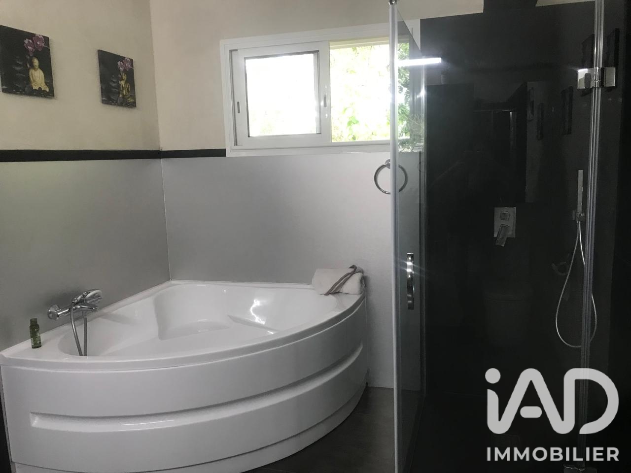 Vente maison à Les Abymes (97139) : maison 7 pièces 262 m² - 2105329 — 6
