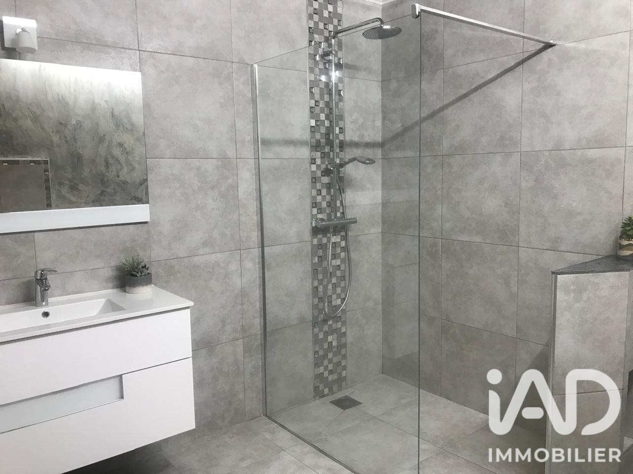 Vente maison à Les Abymes (97139) : maison 7 pièces 262 m² - 2105329 — 10