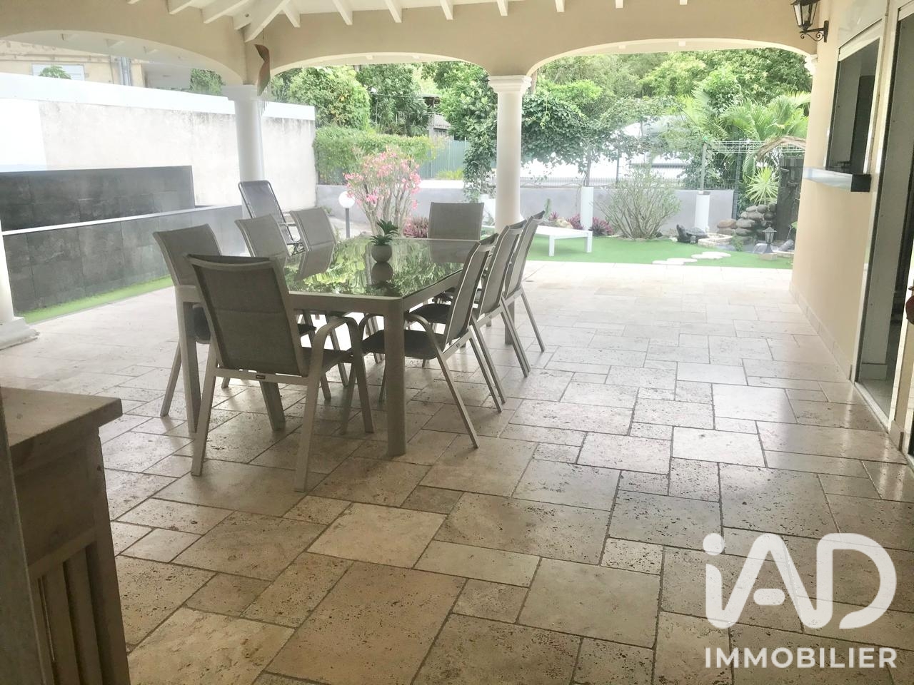 Vente maison à Les Abymes (97139) : maison 7 pièces 262 m² - 2105329 — 13