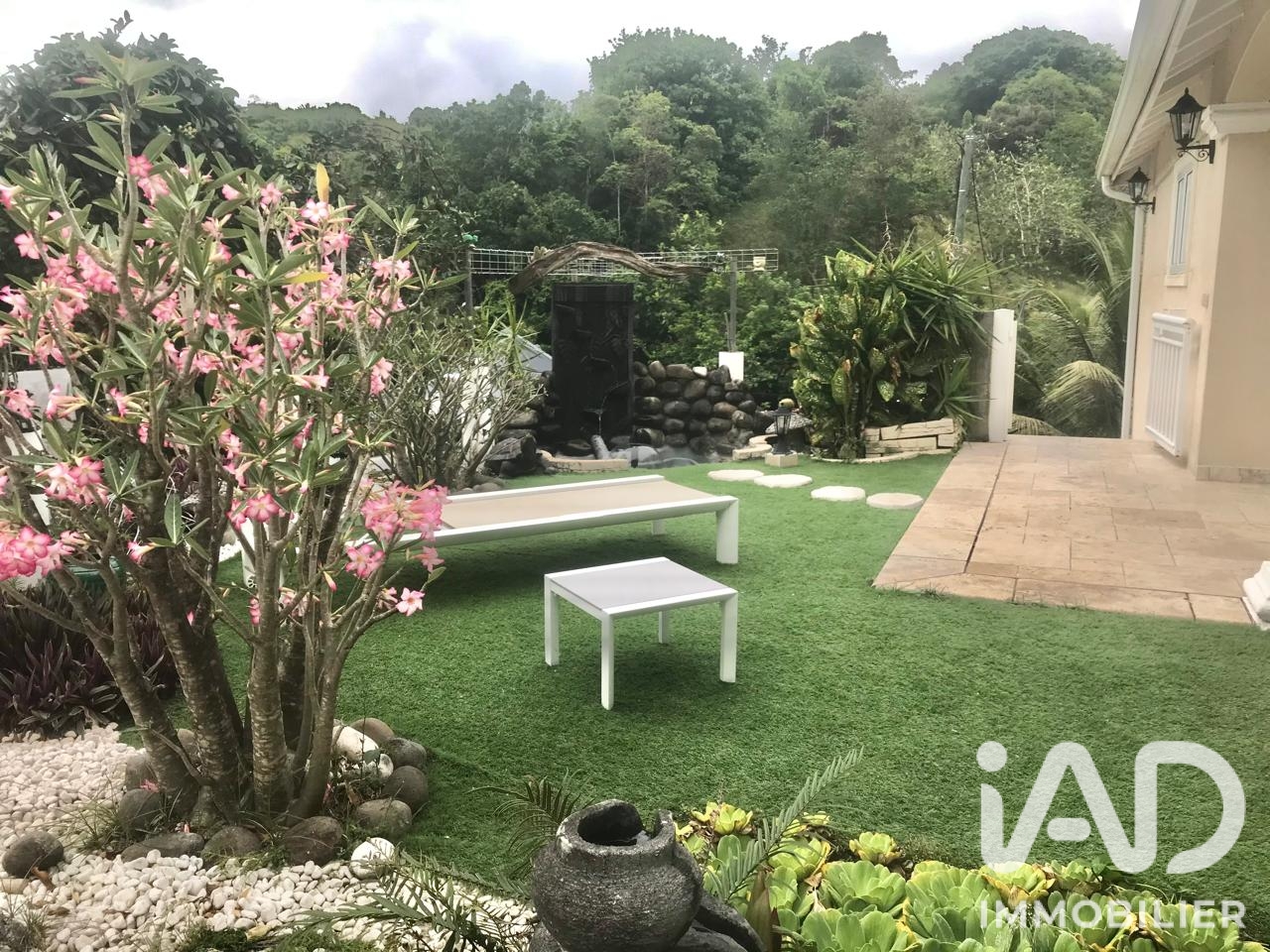 Vente maison à Les Abymes (97139) : maison 7 pièces 262 m² - 2105329 — 14