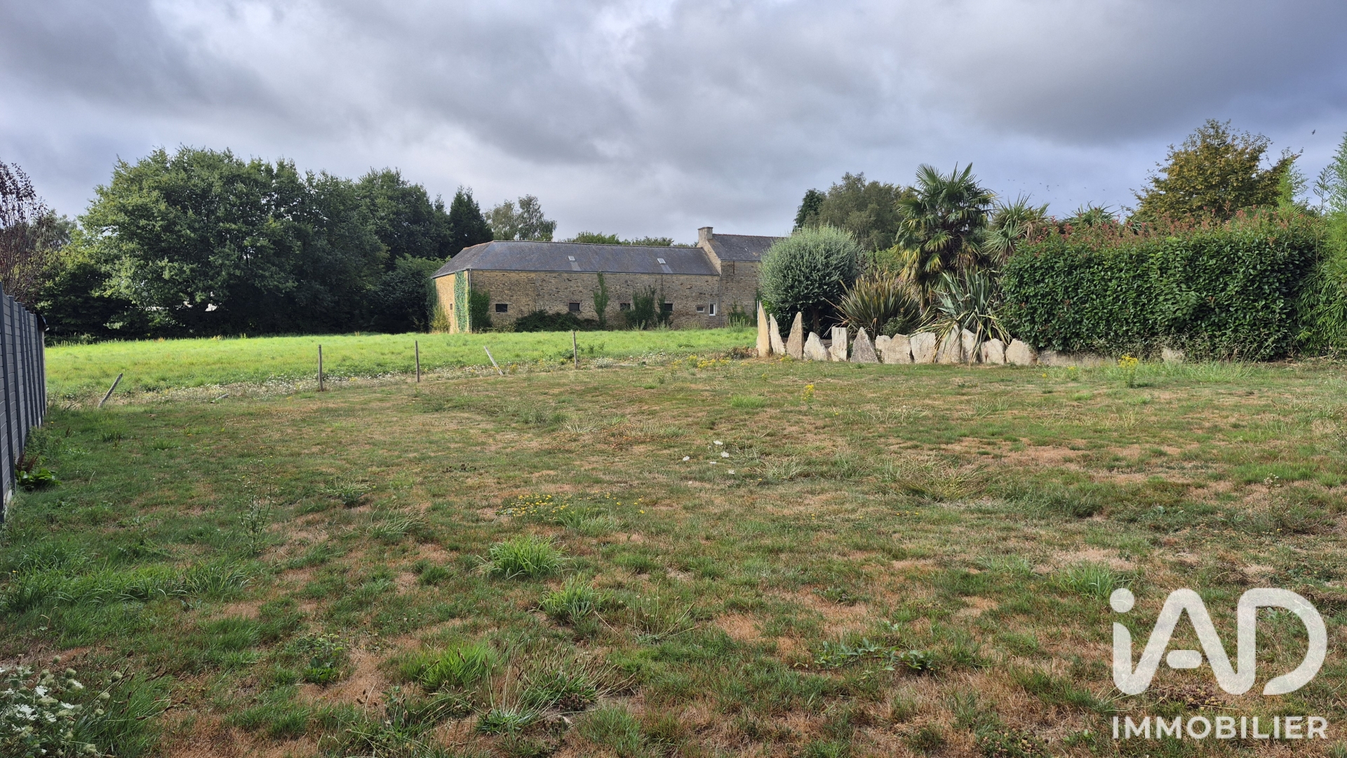 Vente Terrain à bâtir 1 136 m²