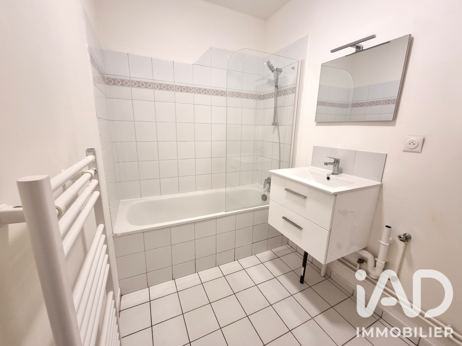 Vente appartement à Voisins-le-Bretonneux (78960) : appartement 1 pièce 29 m² - 2095018 — 8