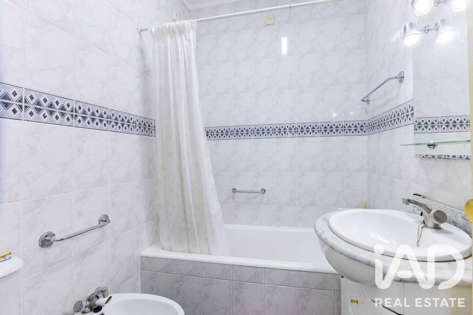 Apartamento T2 à venda em Lordelo do Ouro e Massarelos, Porto — foto 21