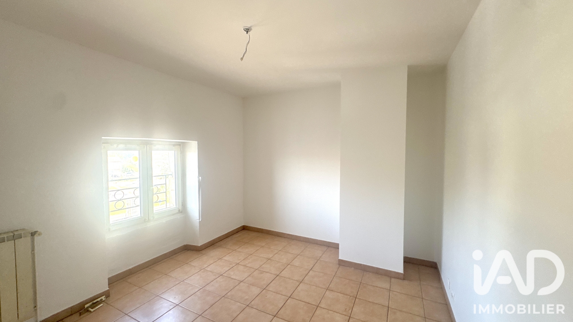 Vente appartement à Pont-Saint-Esprit (30130) : appartement 3 pièces 65 m² - 2083741 — 7