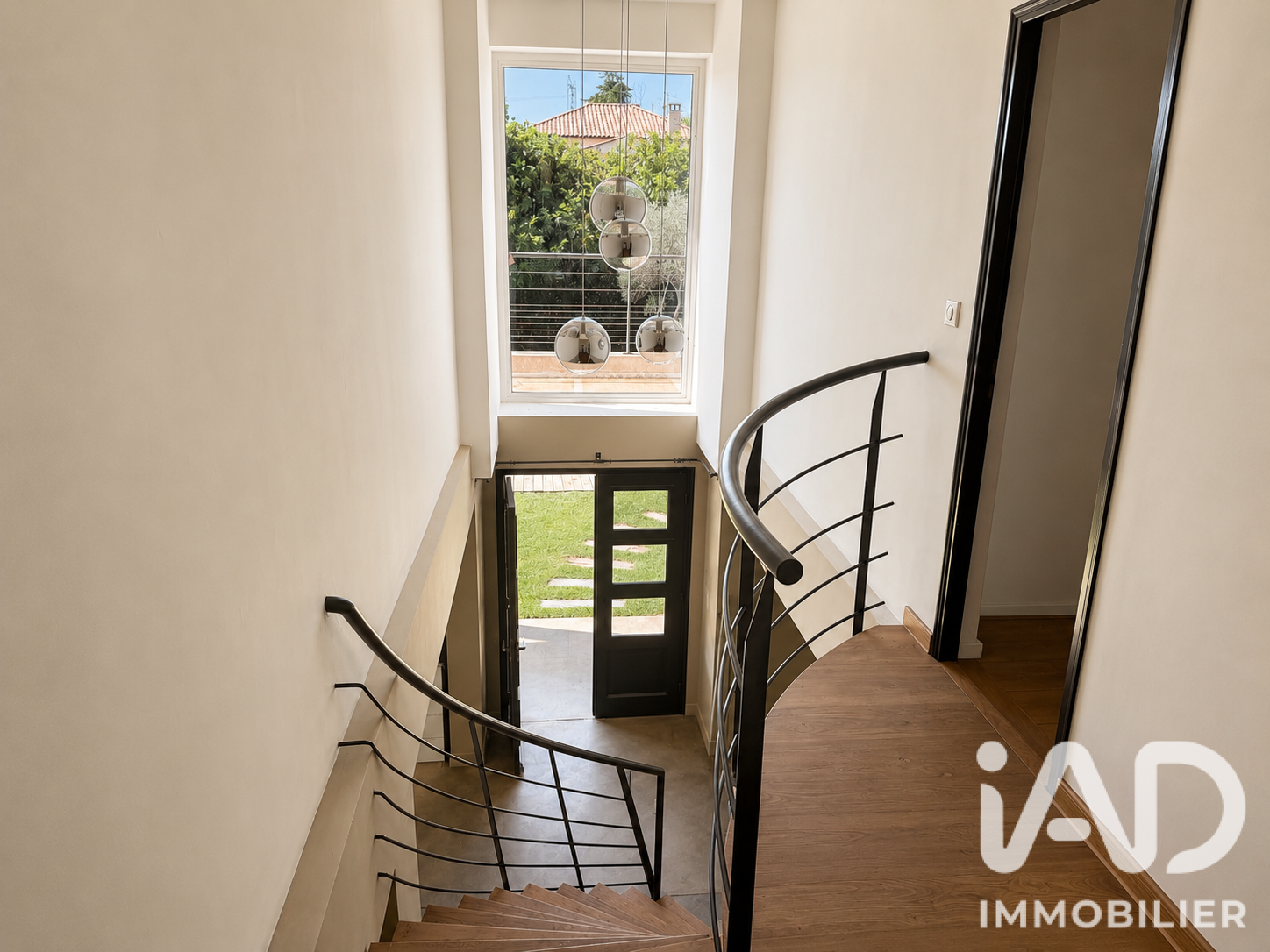 Vente maison à Eyragues (13630) : maison 5 pièces 220 m² - 1988742 — 10
