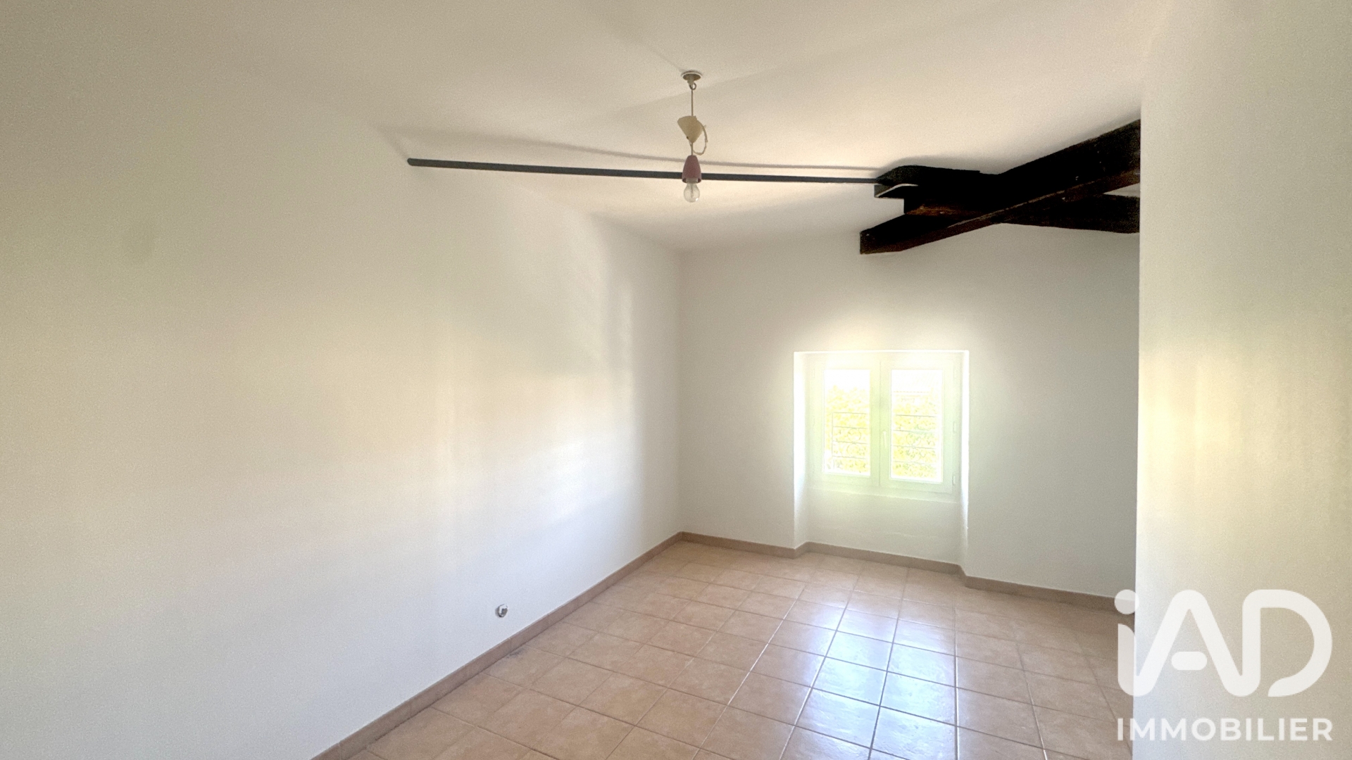 Vente appartement à Pont-Saint-Esprit (30130) : appartement 4 pièces 77 m² - 2083700 — 8