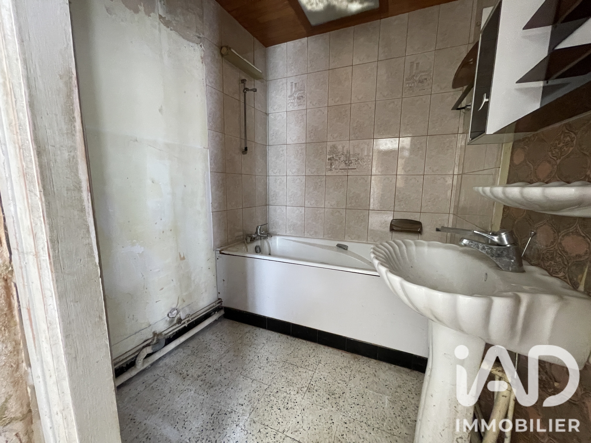 Vente maison à Saint-Quentin (02100) : maison de ville 5 pièces 76 m² - 2106858 — 5