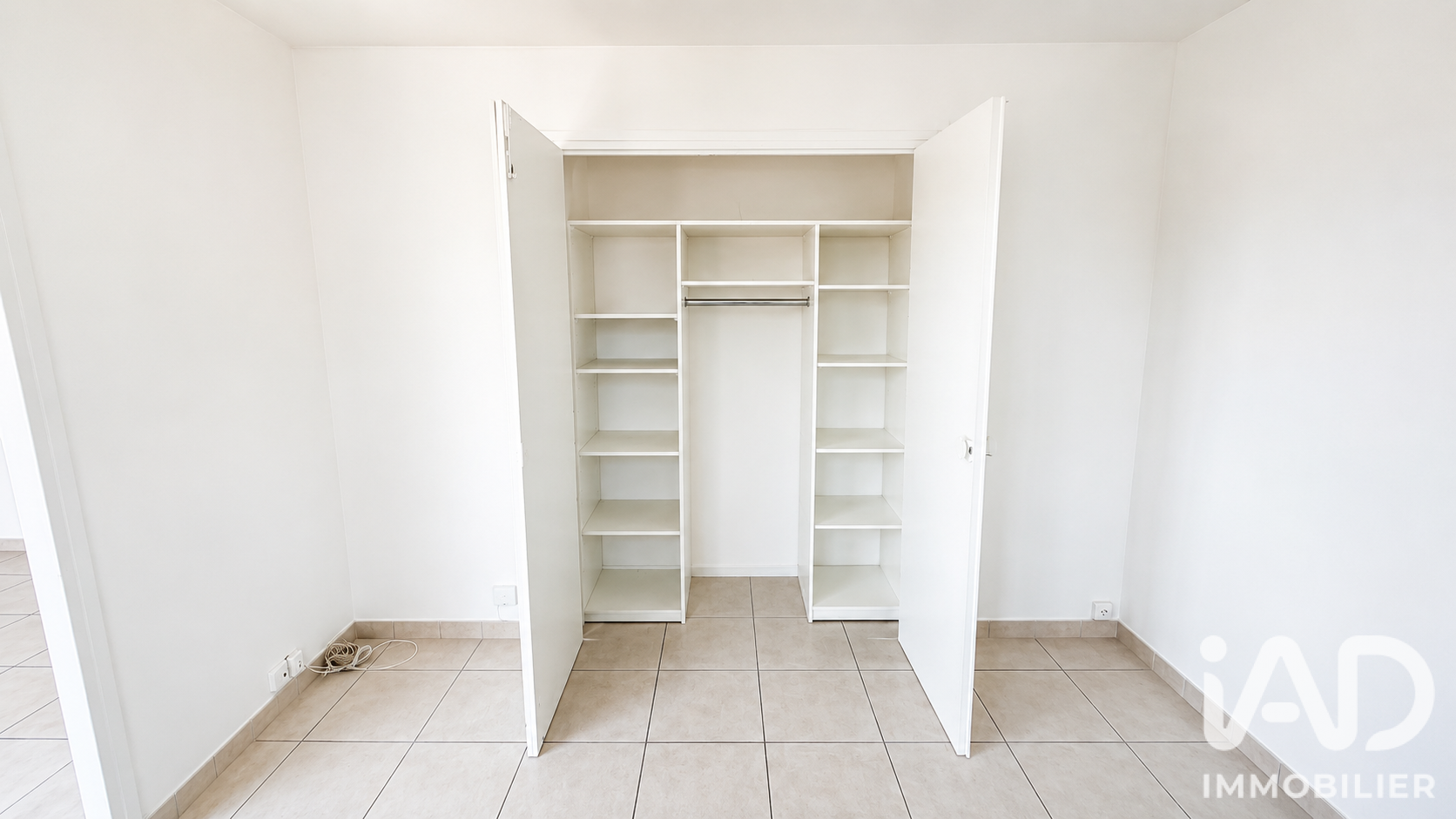 Vente appartement à Vernon (27200) : appartement 4 pièces 60 m² - 2092051 — 4