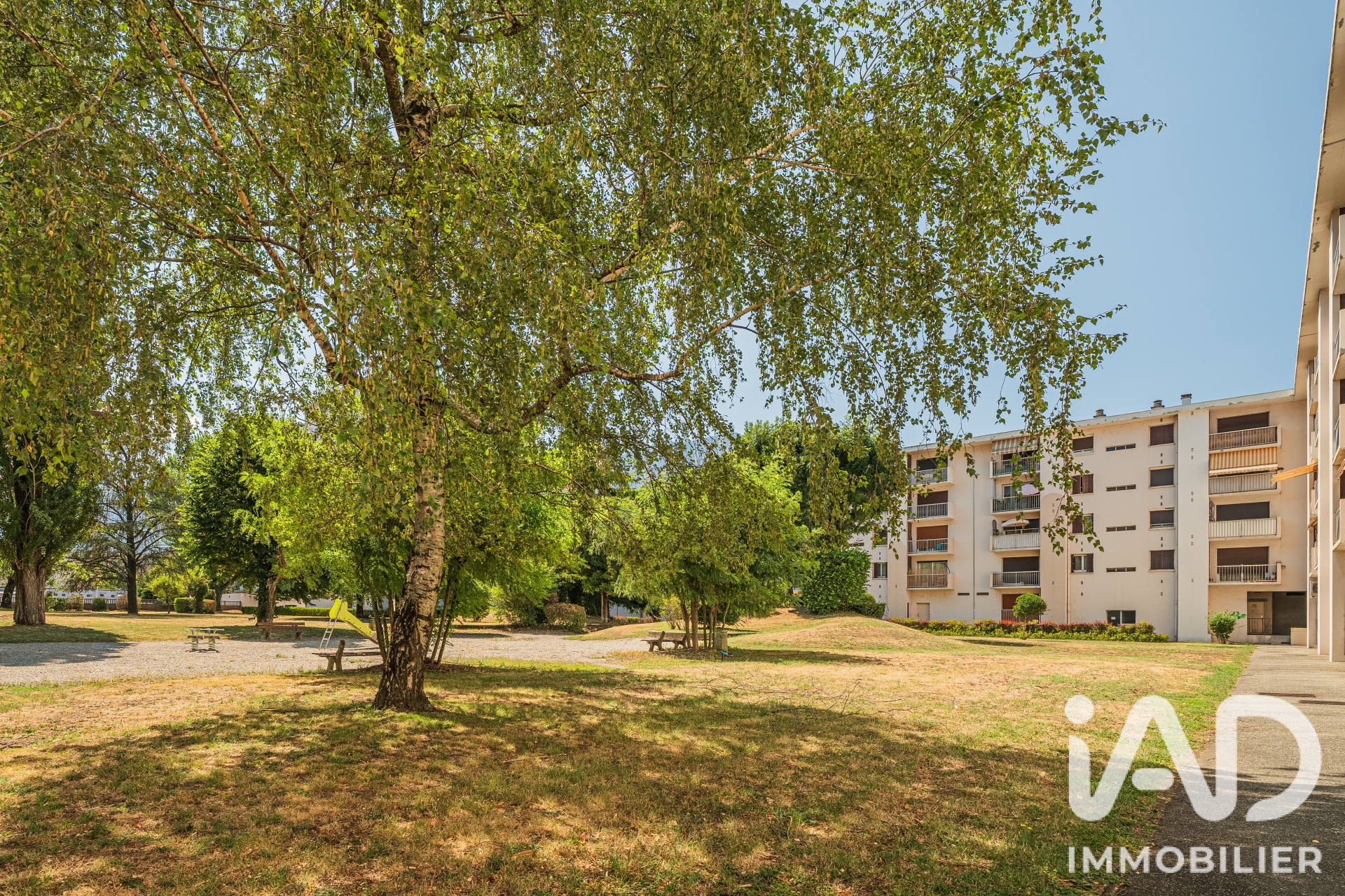 Vente appartement à Échirolles (38130) : appartement 4 pièces 72 m² - 2099267 — 10