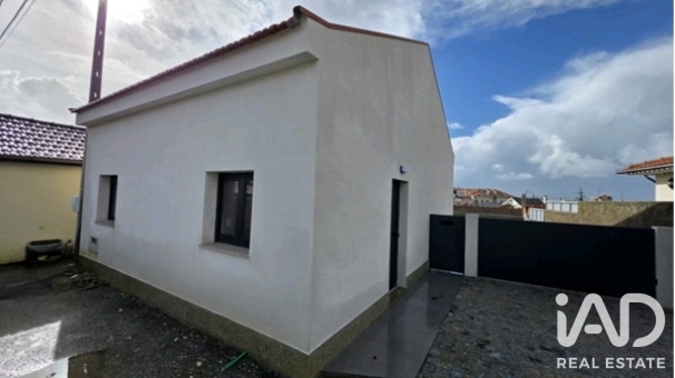 Moradia T2 em Veiros, €185.000