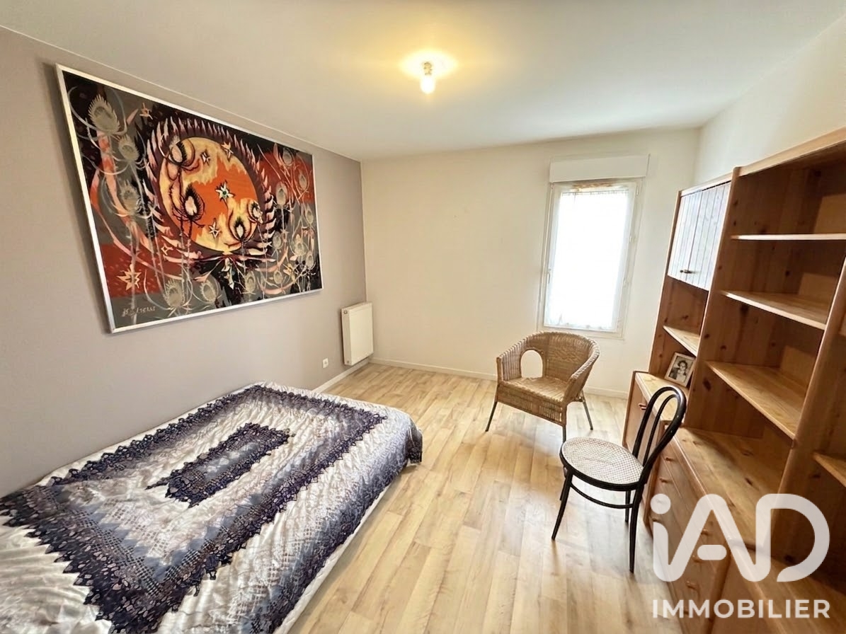 Vente appartement à Saint-Pierre-des-Corps (37700) : appartement 4 pièces 92 m² - 2097152 — 8