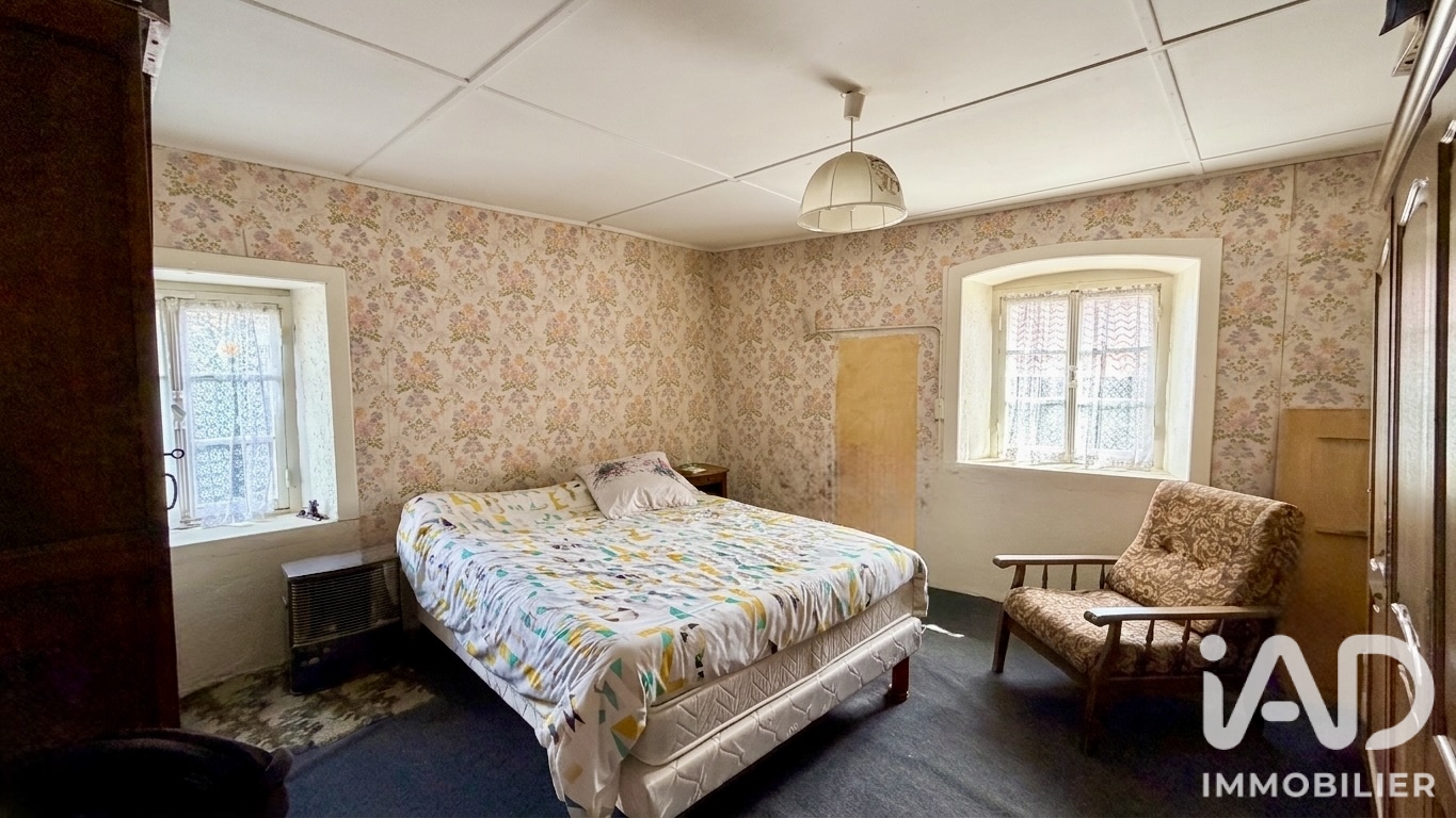 Vente maison à Yssingeaux (43200) : maison de village 6 pièces 80 m² - 2089147 — 6