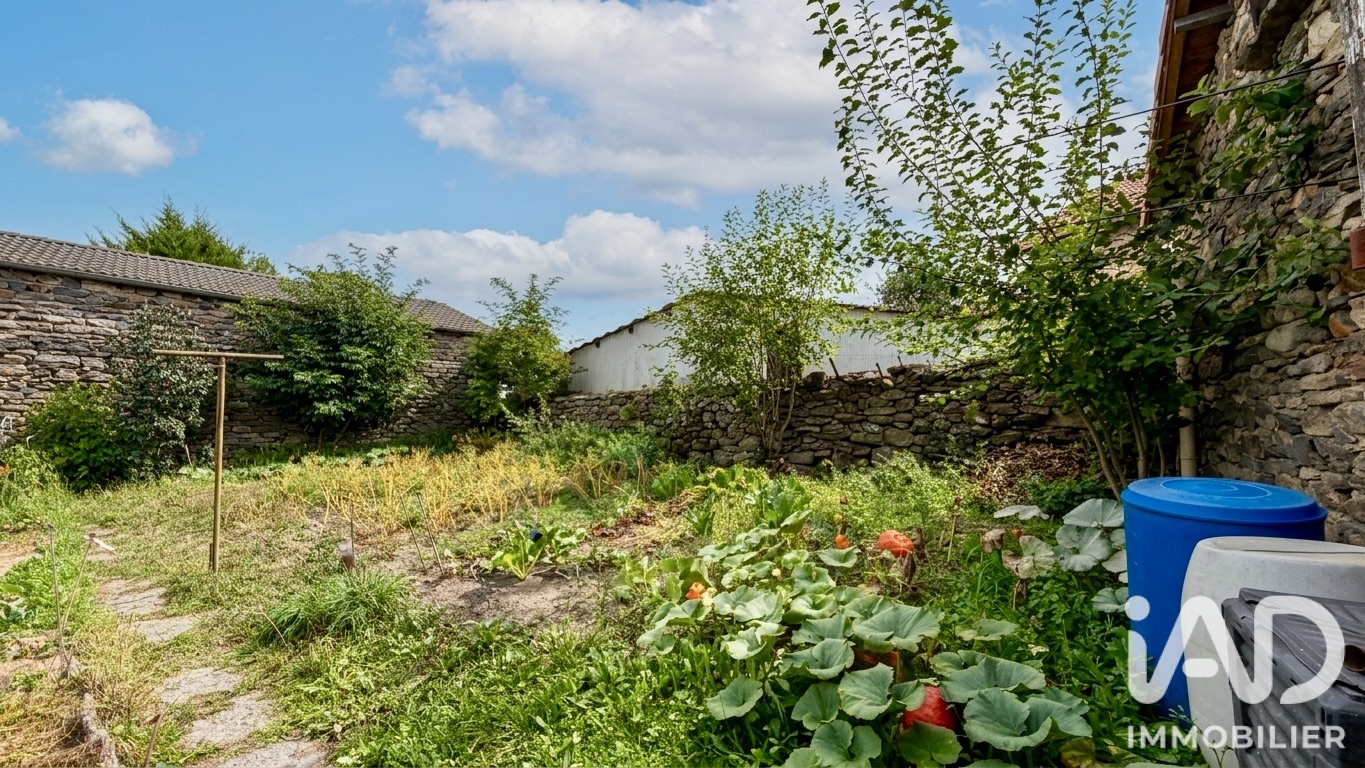 Vente maison à Yssingeaux (43200) : maison de village 6 pièces 80 m² - 2089147 — 9