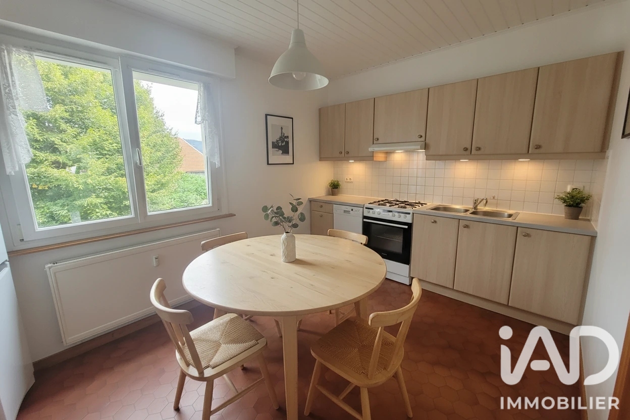 Vente appartement à Villers-le-Lac (25130) : appartement 4 pièces 89 m² - 2094099 — 10