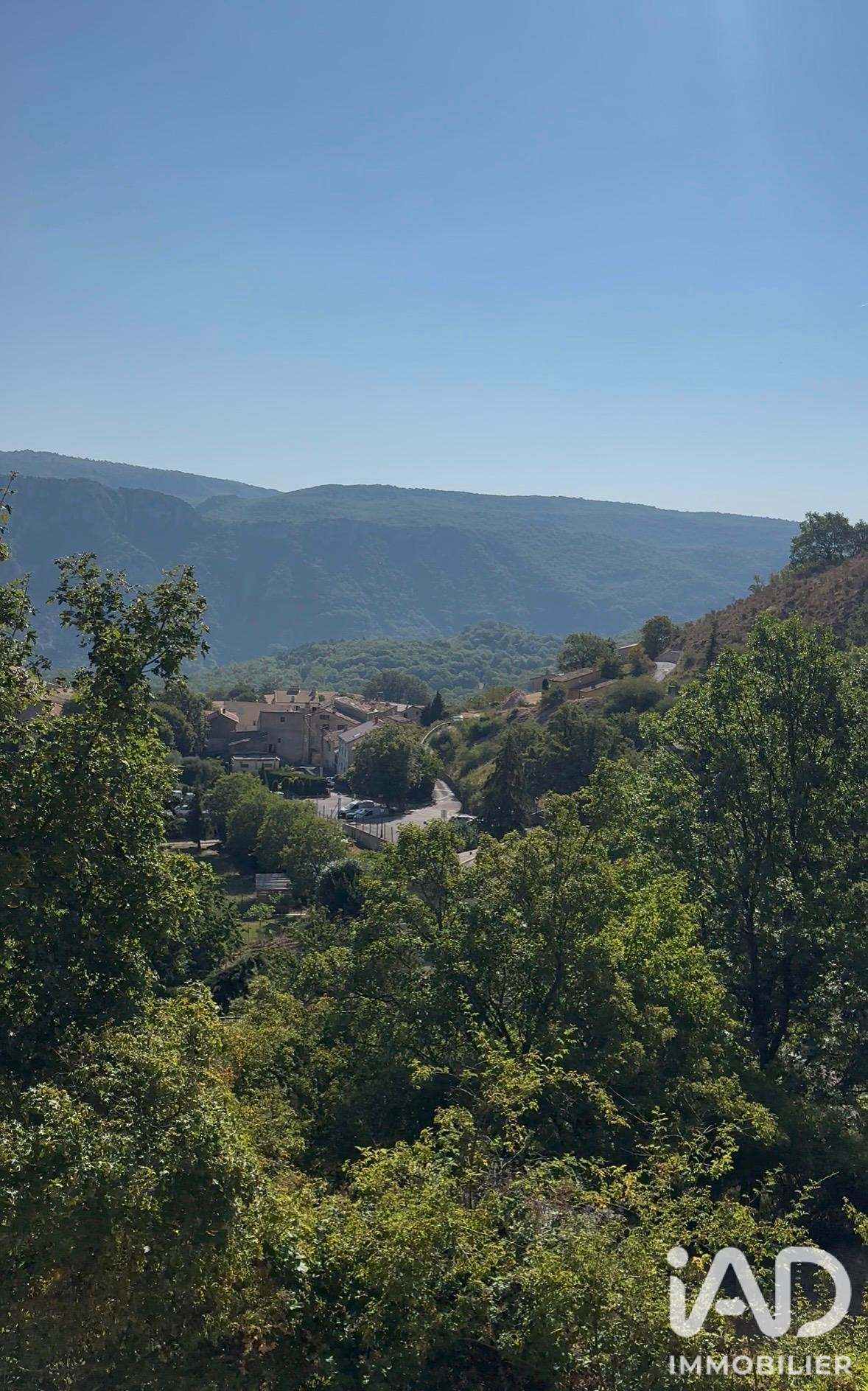 Vente Terrain à bâtir 5 700 m²