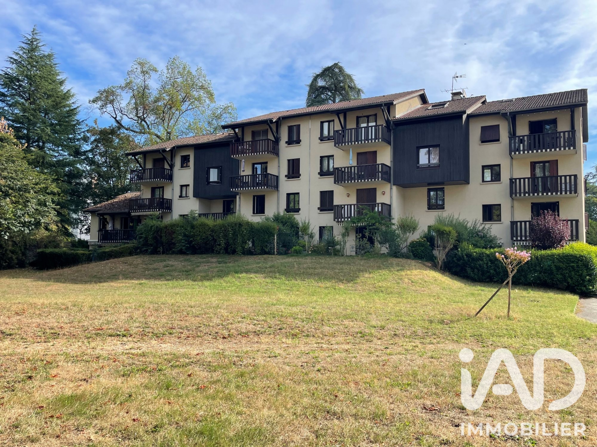 Appartement à vendre à Rives — 129 000 € — IAD France