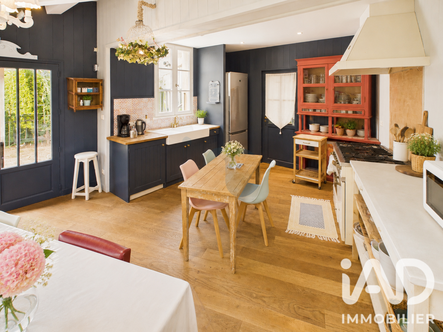 Vente maison à La Flotte (17630) : maison de village 10 pièces 213 m² - 2103110 — 4