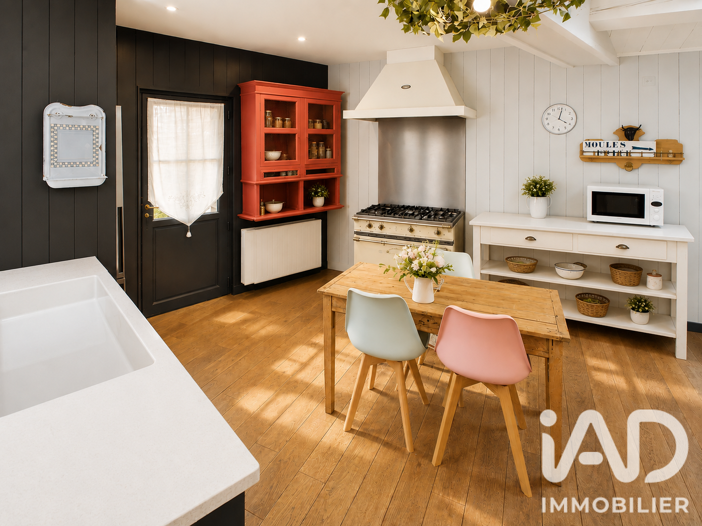 Vente maison à La Flotte (17630) : maison de village 10 pièces 213 m² - 2103110 — 9