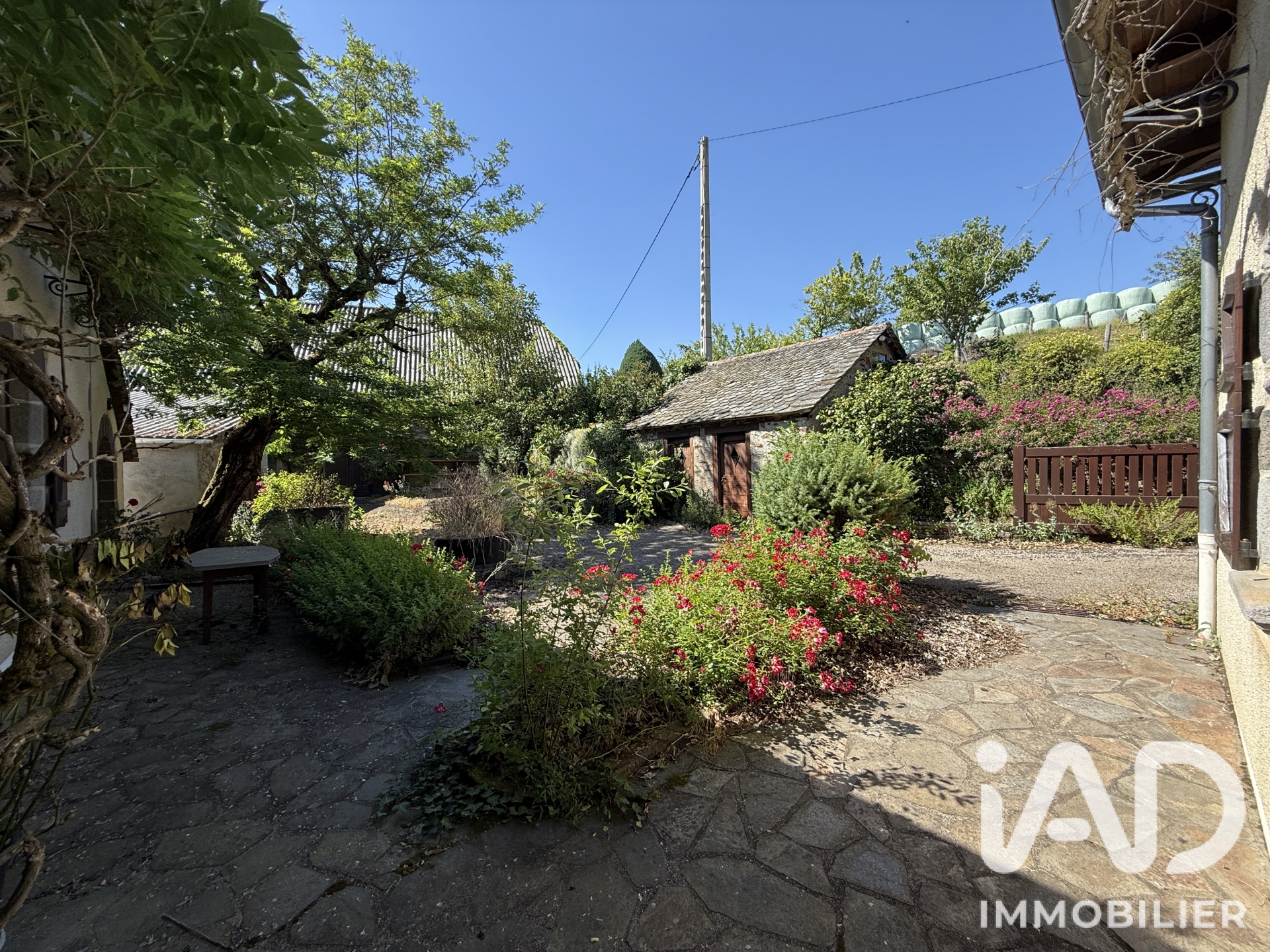 Vente maison à Saint-Hippolyte (12140) : maison de campagne 10 pièces 235 m² - 2084549 — 4