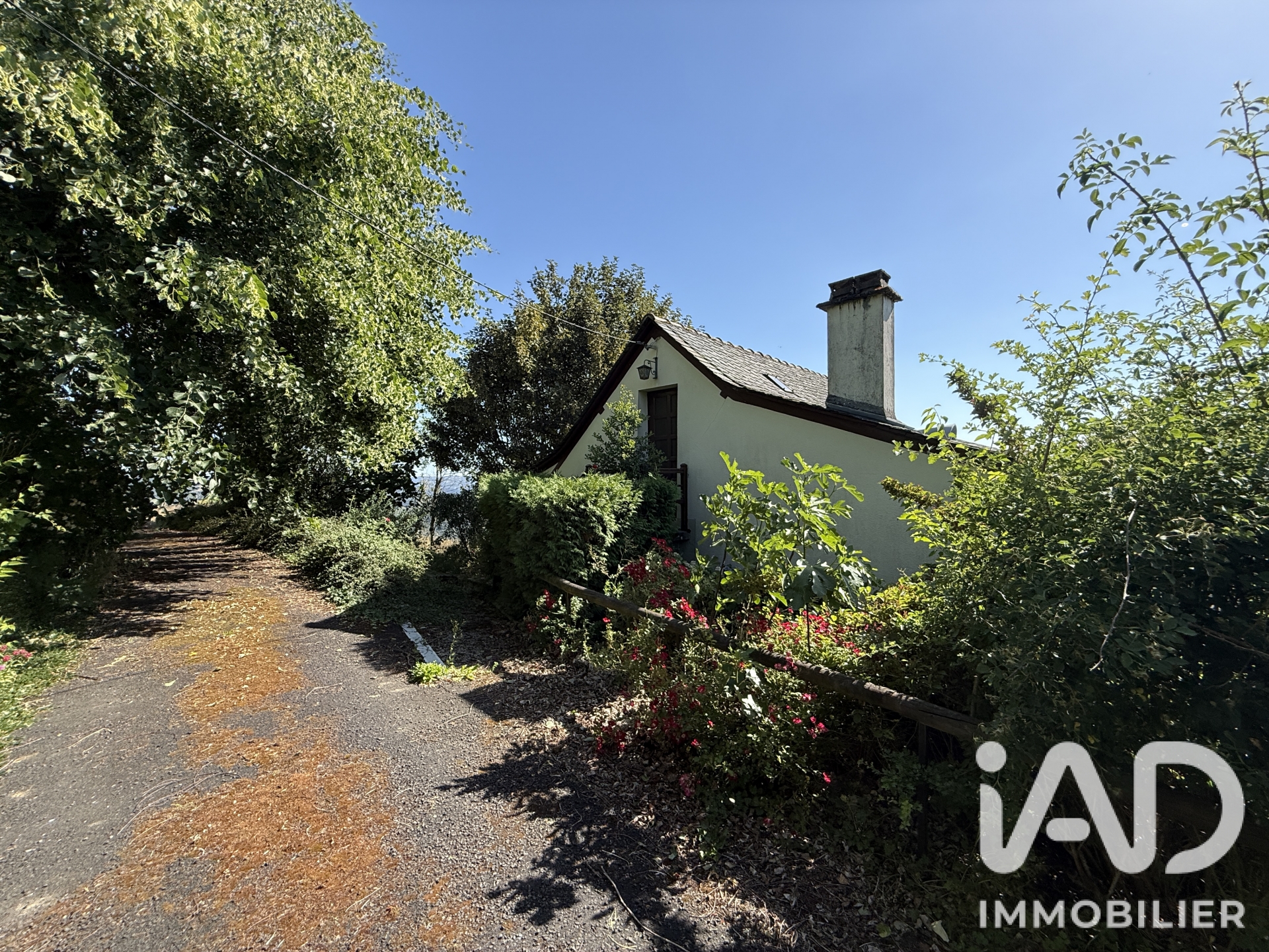 Vente maison à Saint-Hippolyte (12140) : maison de campagne 10 pièces 235 m² - 2084549 — 6