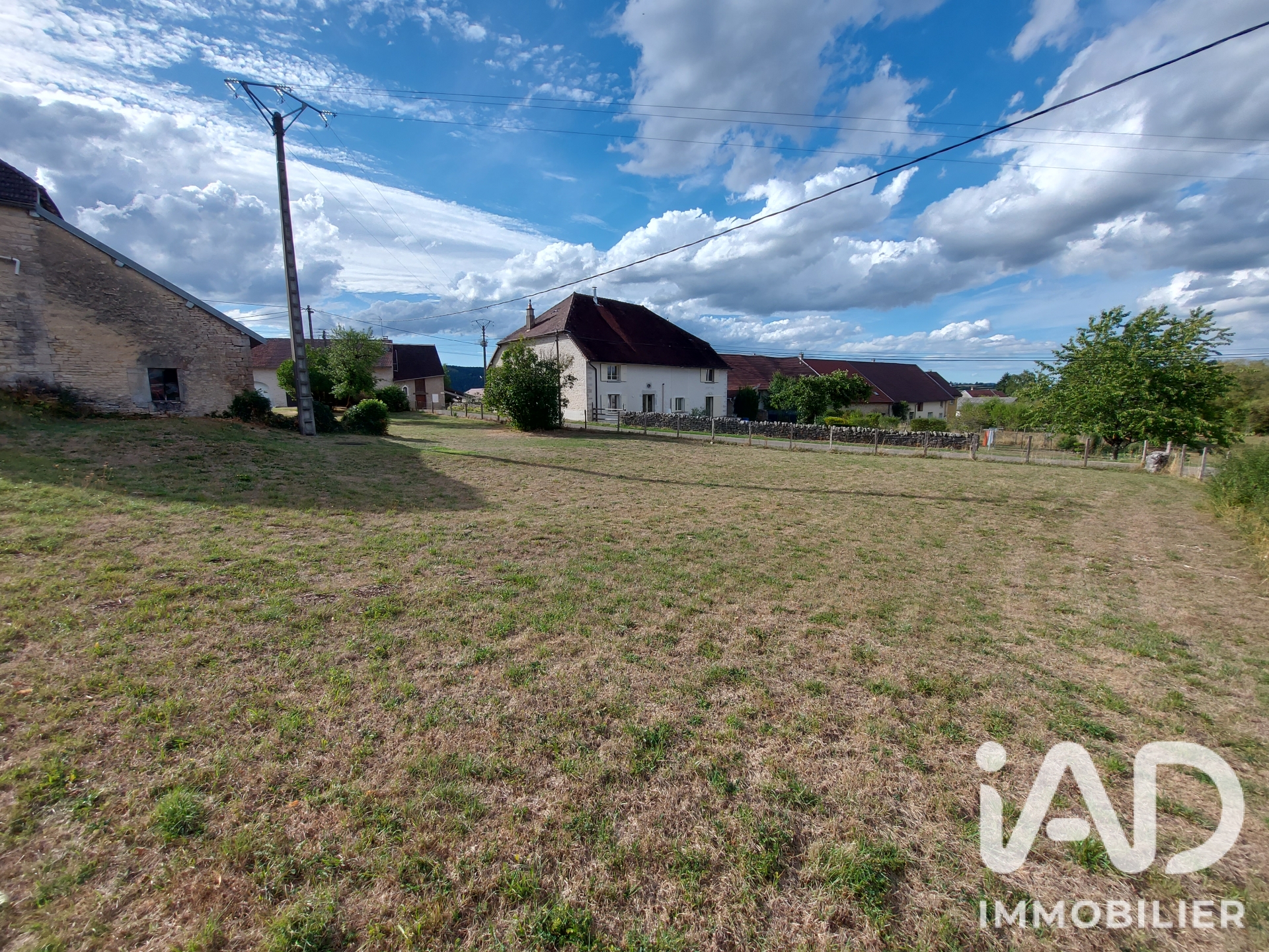 Vente Terrain à bâtir 1 300 m²