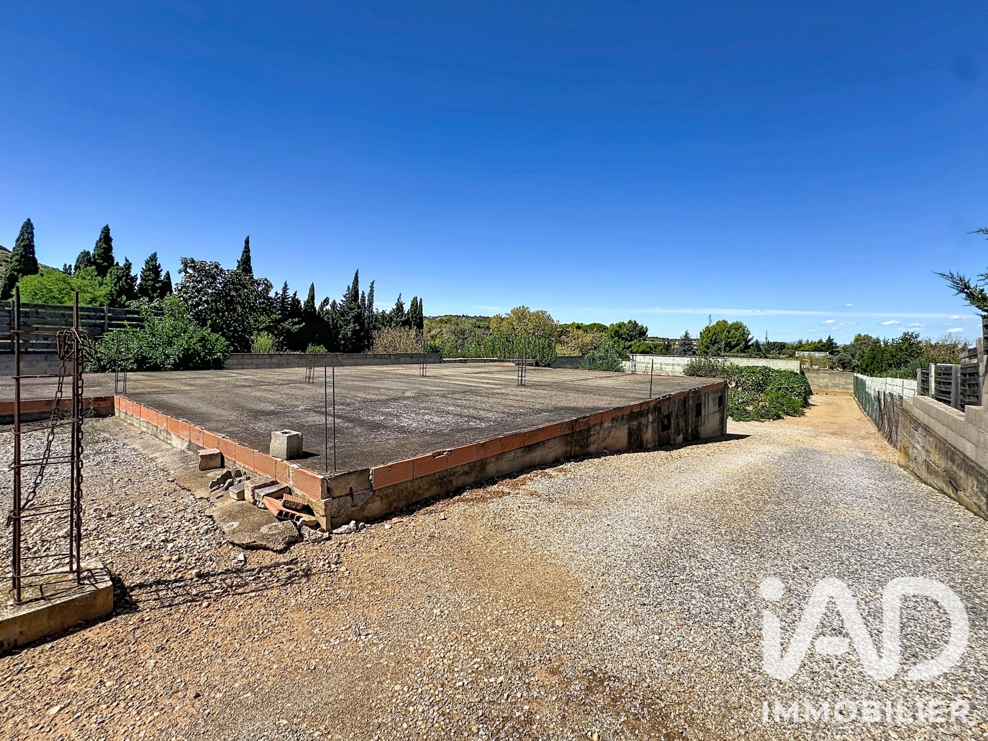 Terrain à vendre à Narbonne — 275 000 € — IAD France