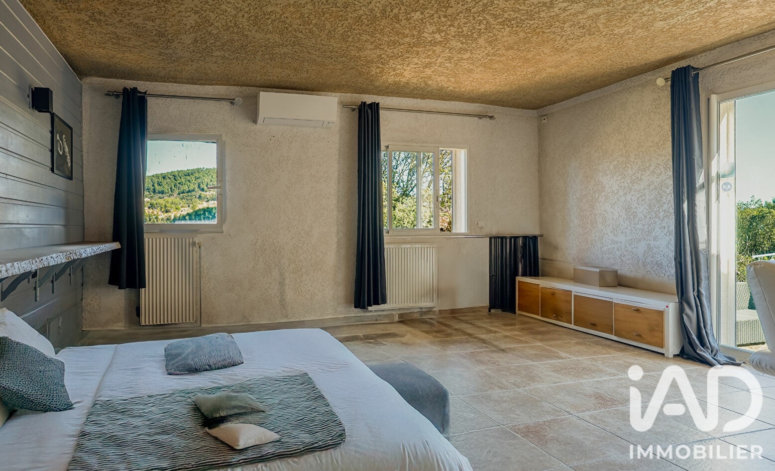 Vente maison à La Motte (83920) : maison 5 pièces 240 m² - 2110710 — 8