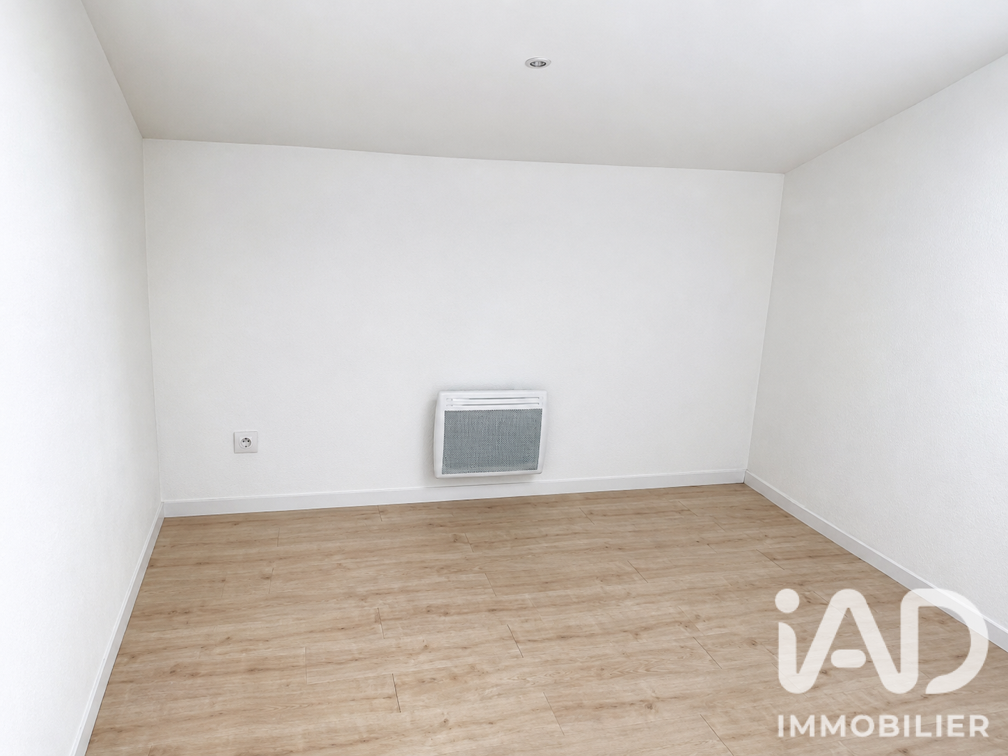 Vente appartement à Cavignac (33620) : immeuble 11 pièces 320 m² - 2099374 — 12