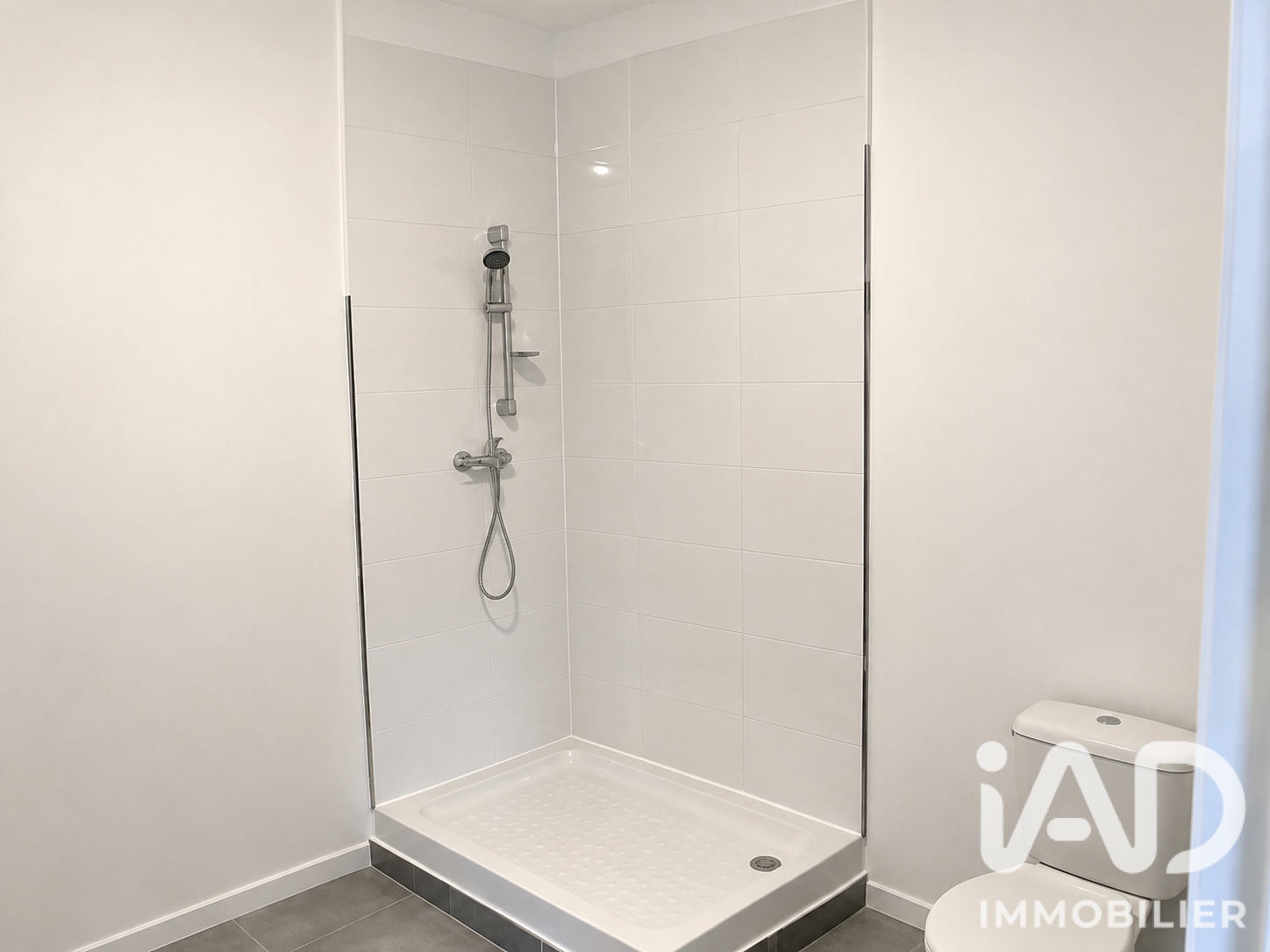 Vente appartement à Cavignac (33620) : immeuble 11 pièces 320 m² - 2099374 — 7