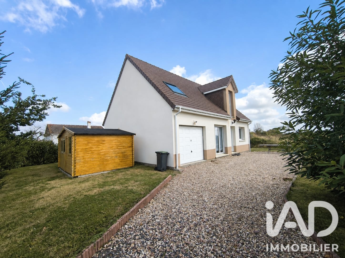 Maison à vendre à Honfleur — 285 000 € — IAD France