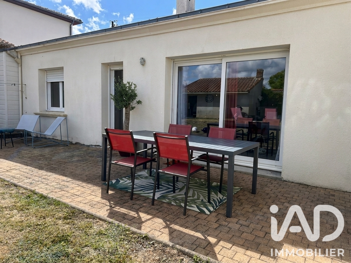 Vente maison à Sainte-Pazanne (44680) : maison 4 pièces 87 m² - 2100481 — 4