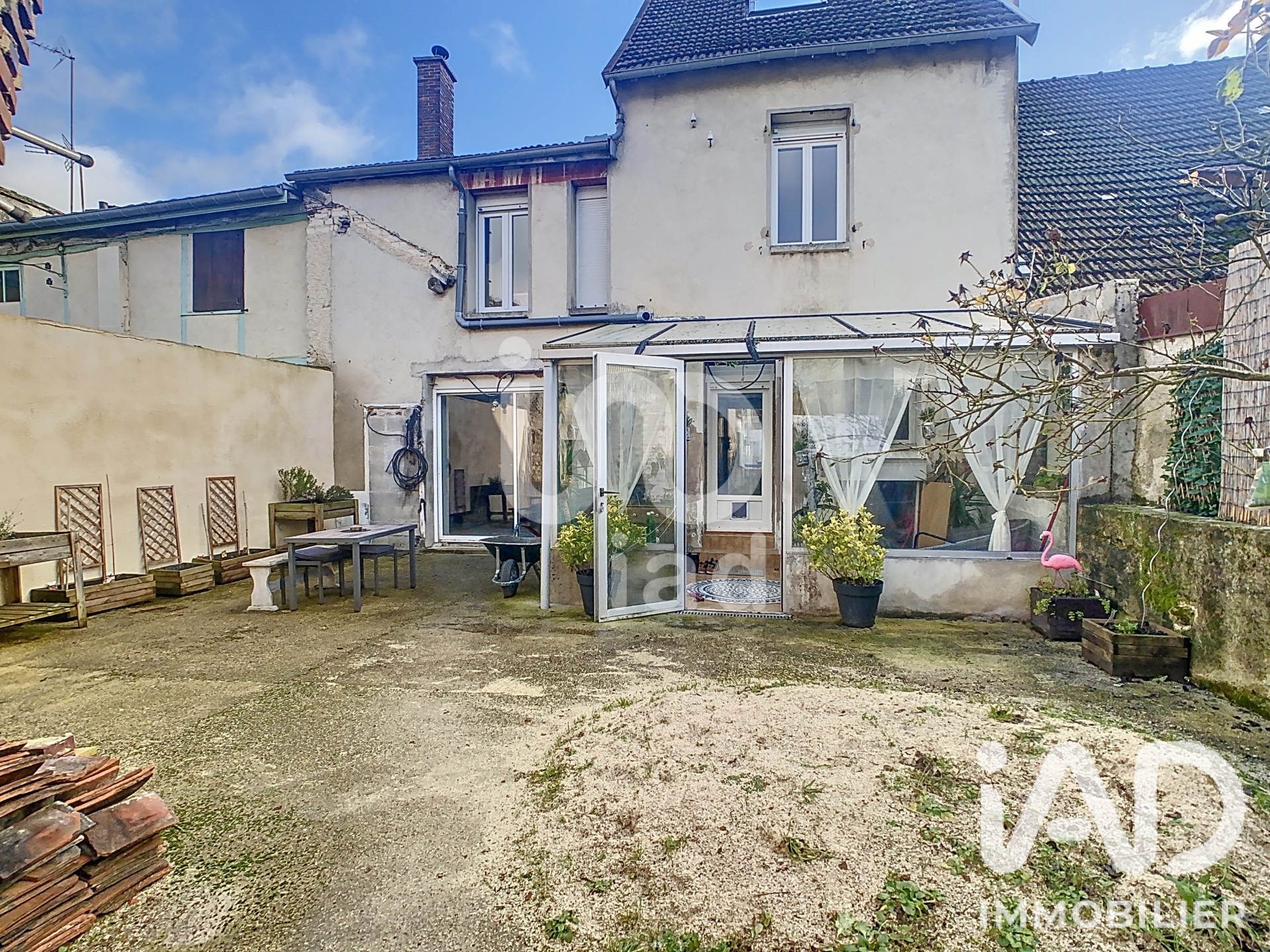 Vente maison à Fère-Champenoise (51230) : maison de ville 7 pièces 174 m² - 2097983 — 12