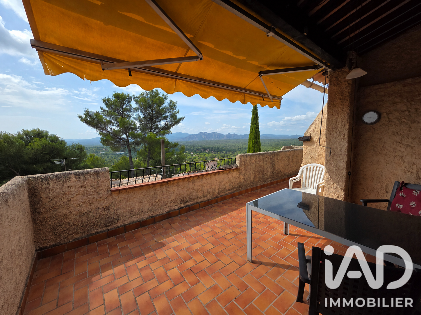 Vente maison à Roquebrune-sur-Argens (83520) : maison 5 pièces 88 m² - 2093545 — 24