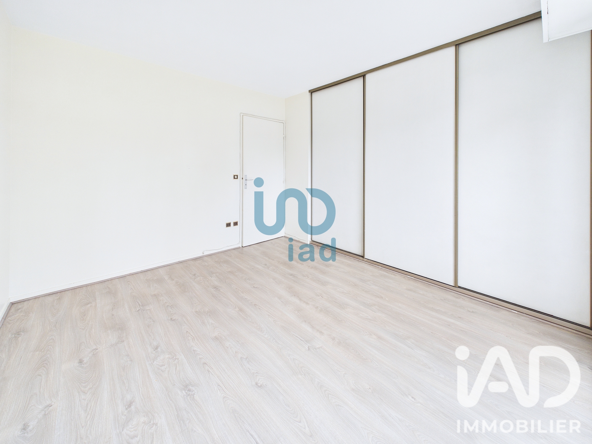 Vente appartement à Montrouge (92120) : appartement 2 pièces 48 m² - 2099755 — 12