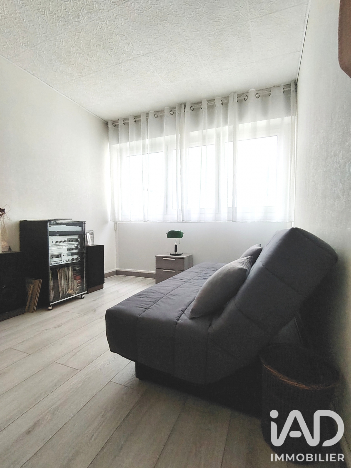 Vente appartement à Les Ulis (91940) : appartement 4 pièces 83 m² - 2098755 — 8
