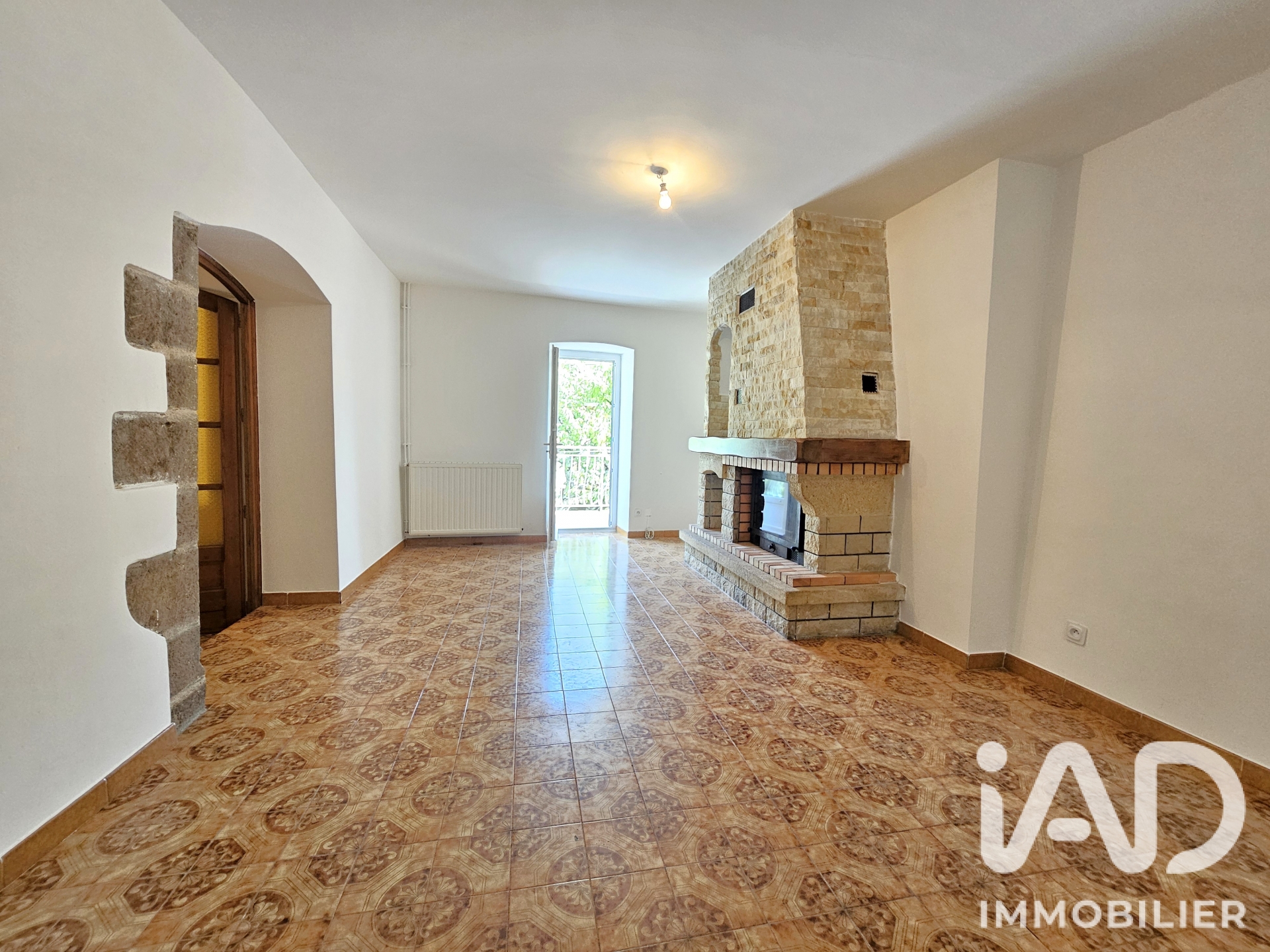Vente maison à Coux (07000) : maison de village 6 pièces 133 m² - 2087146 — 8