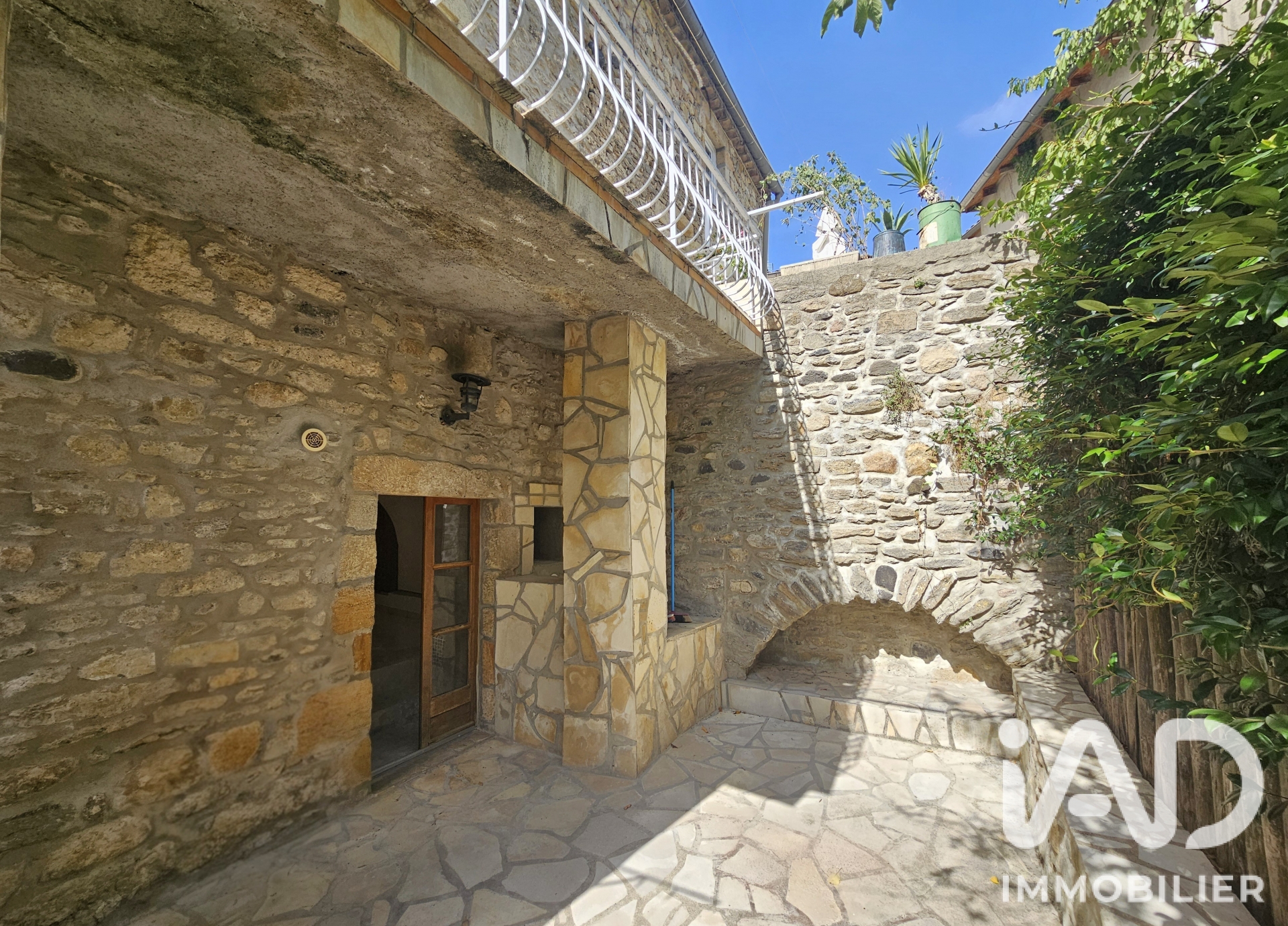 Vente maison à Coux (07000) : maison de village 6 pièces 133 m² - 2087146 — 6