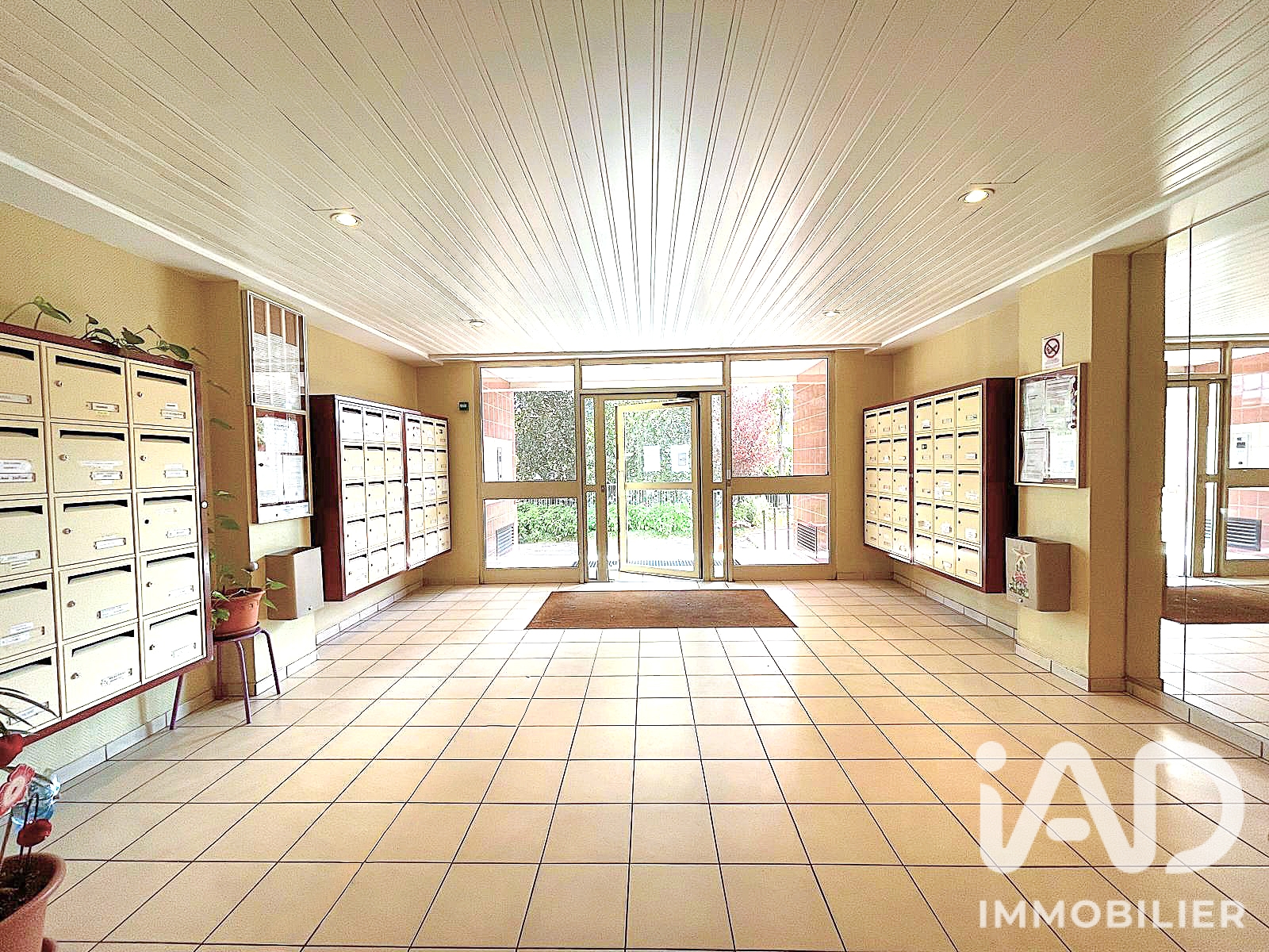 Vente appartement à Créteil (94000) : appartement 2 pièces 45 m² - 2071823 — 4