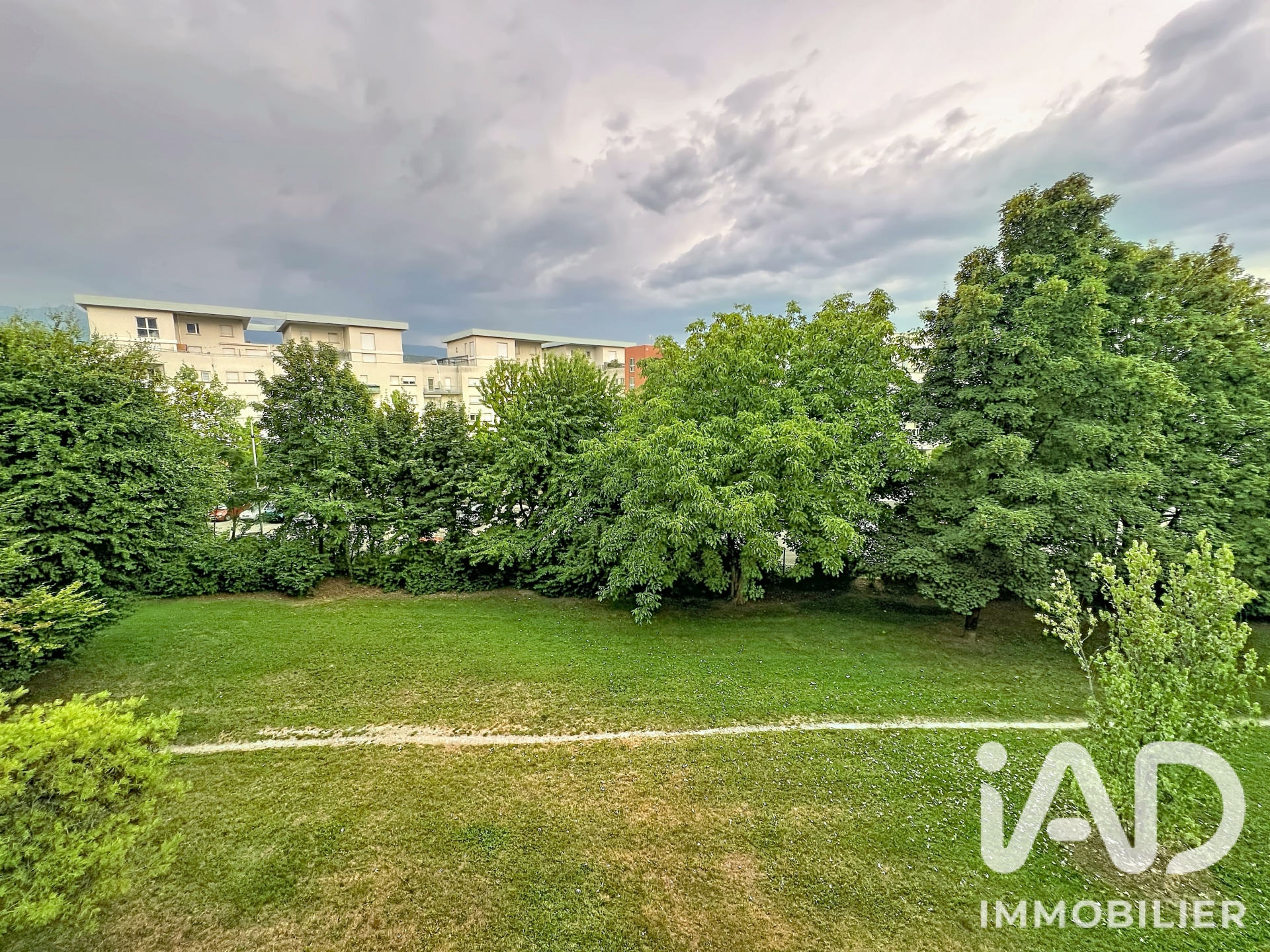 Vente appartement à Échirolles (38130) : appartement 4 pièces 67 m² - 2100085 — 10