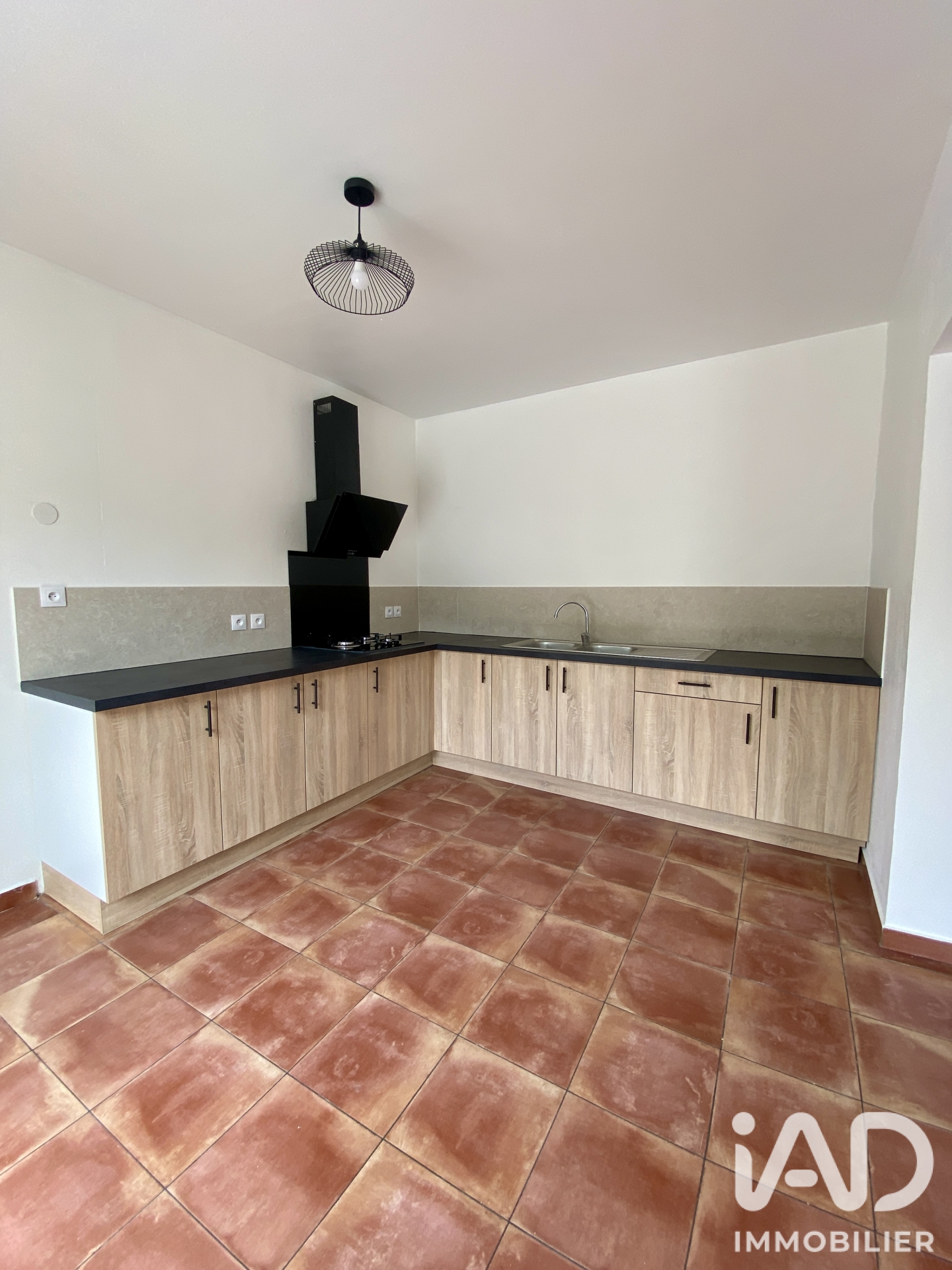 Vente maison à Saint-Joseph (97480) : maison traditionnelle 7 pièces 172 m² - 2099913 — 4