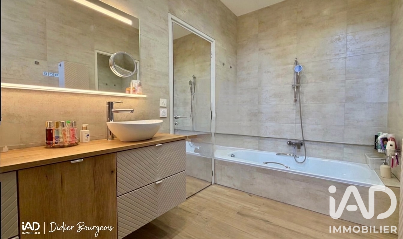 Vente maison à Loriol-sur-Drôme (26270) : maison d'architecte 7 pièces 169 m² - 2100308 — 9