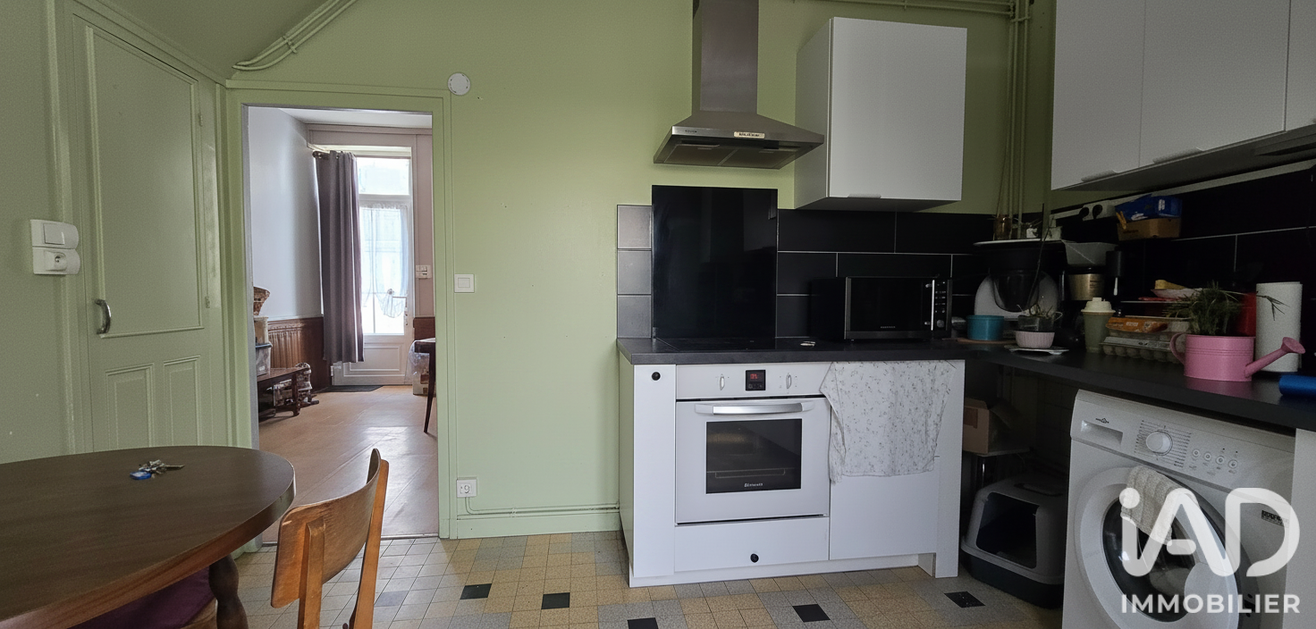 Vente maison à Saint-Amand-Montrond (18200) : maison de ville 3 pièces 71 m² - 2085412 — 8