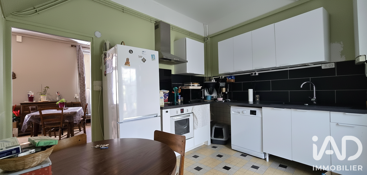 Vente maison à Saint-Amand-Montrond (18200) : maison de ville 3 pièces 71 m² - 2085412 — 7