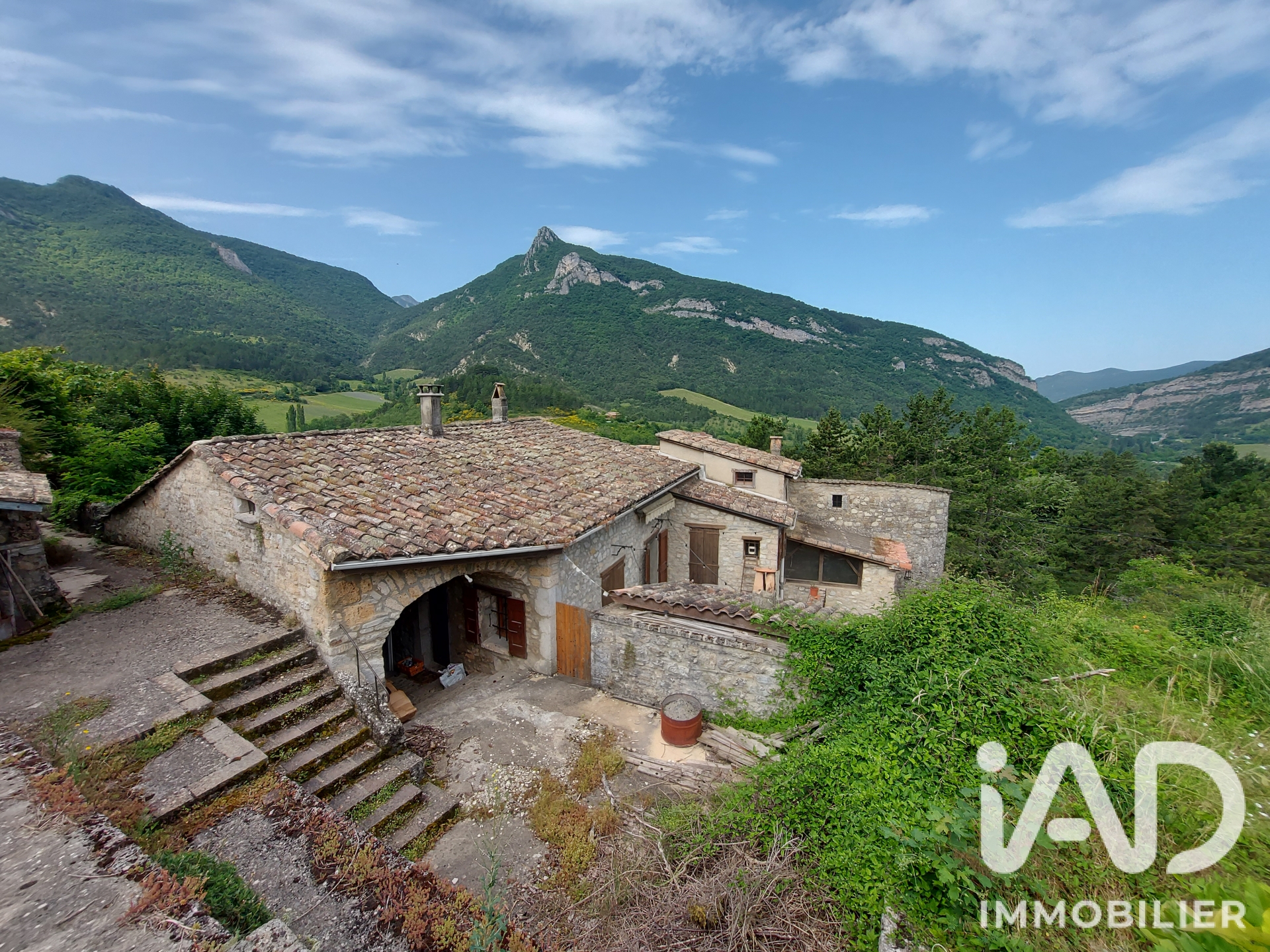 Vente Maison de village 9 pièces
