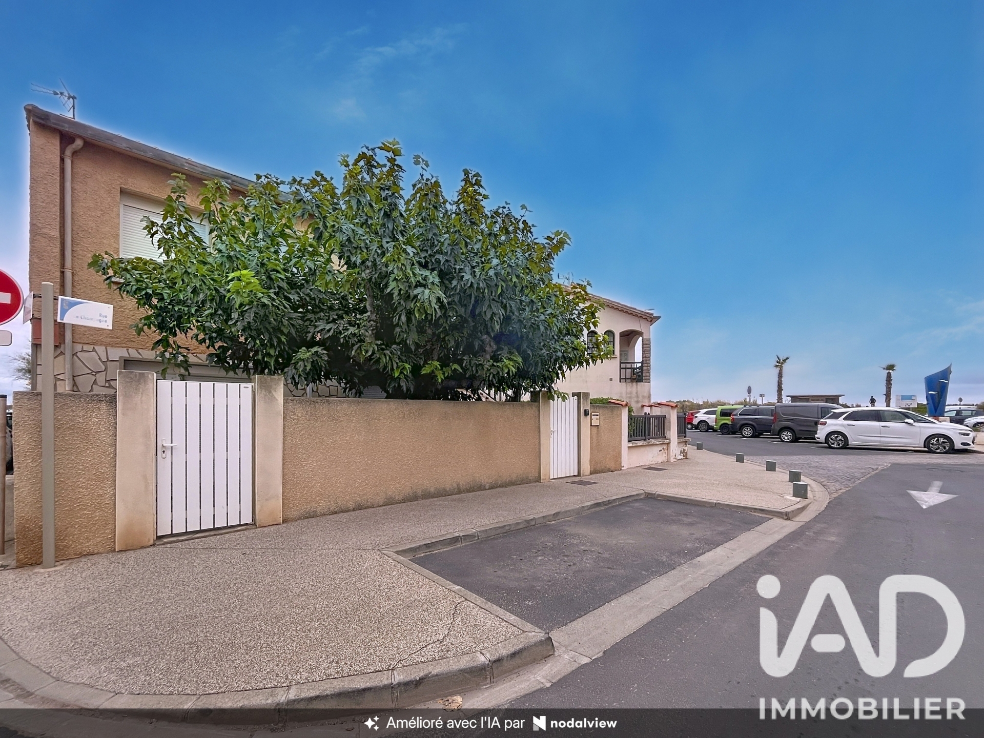 Maison à vendre à Valras-Plage — 355 000 € — IAD France